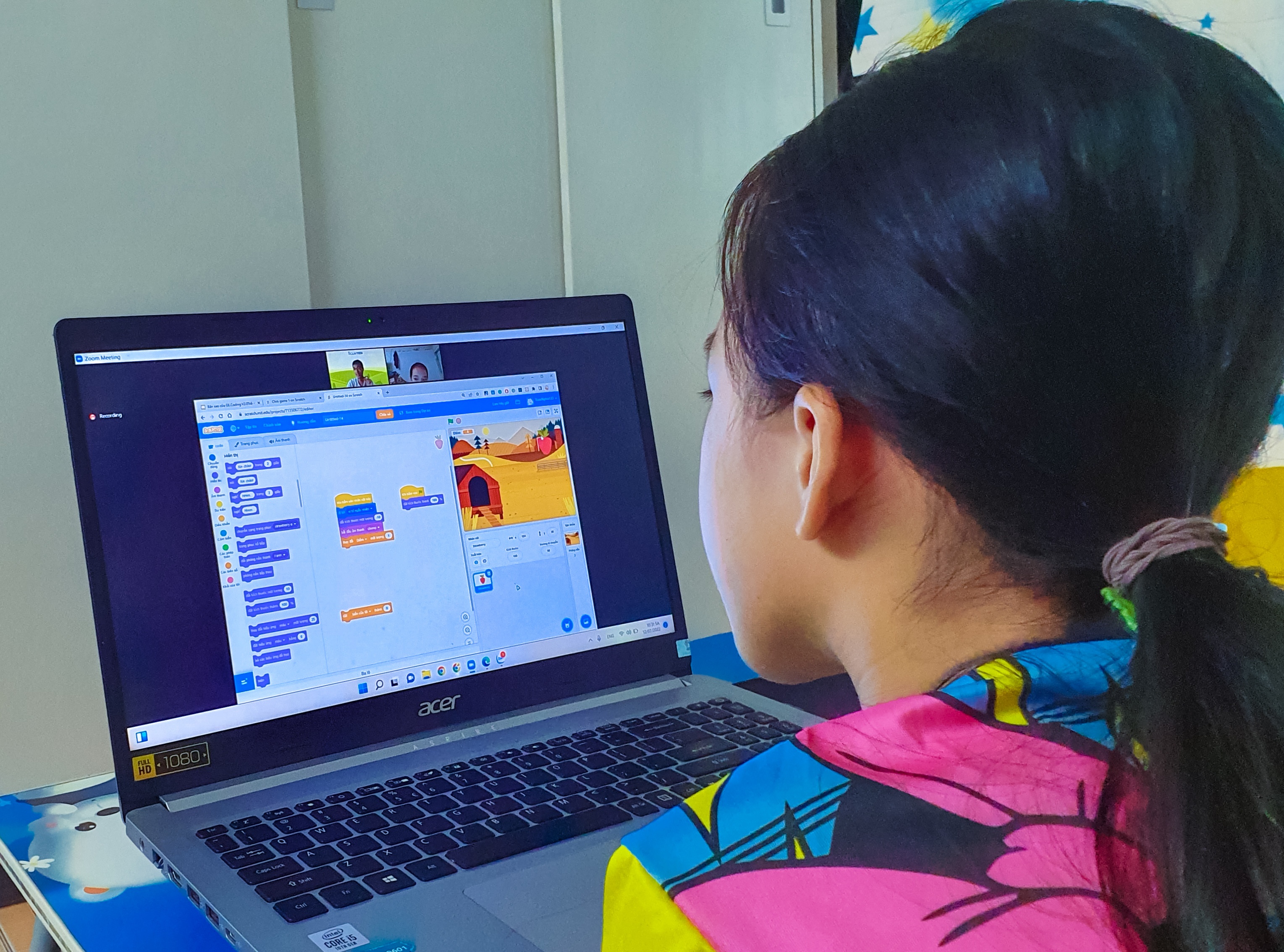 Tim kiem tai nang lap trinh nhi cung ICANTECH hinh anh