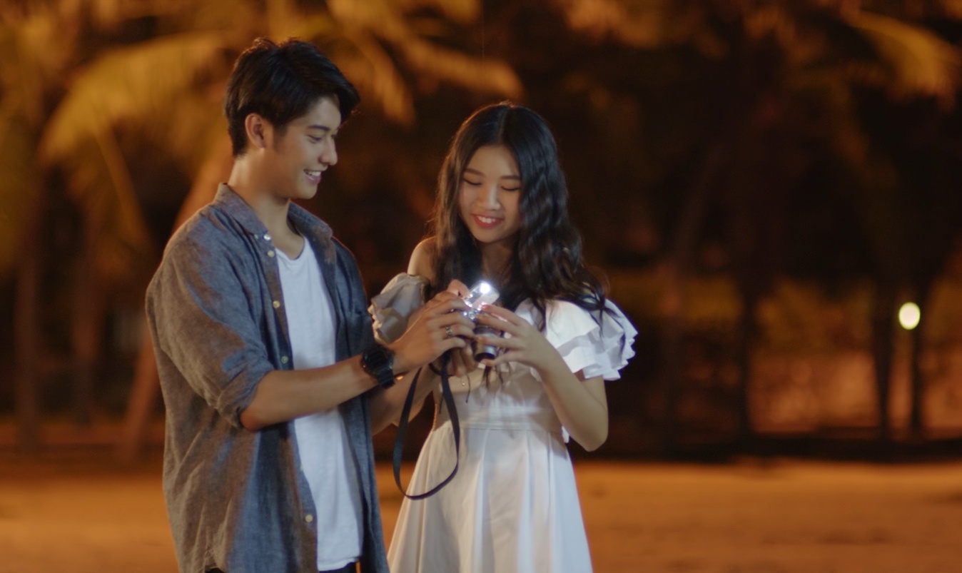 Tinh yeu da sac trong 'La may tren bau troi cua ai do' hinh anh