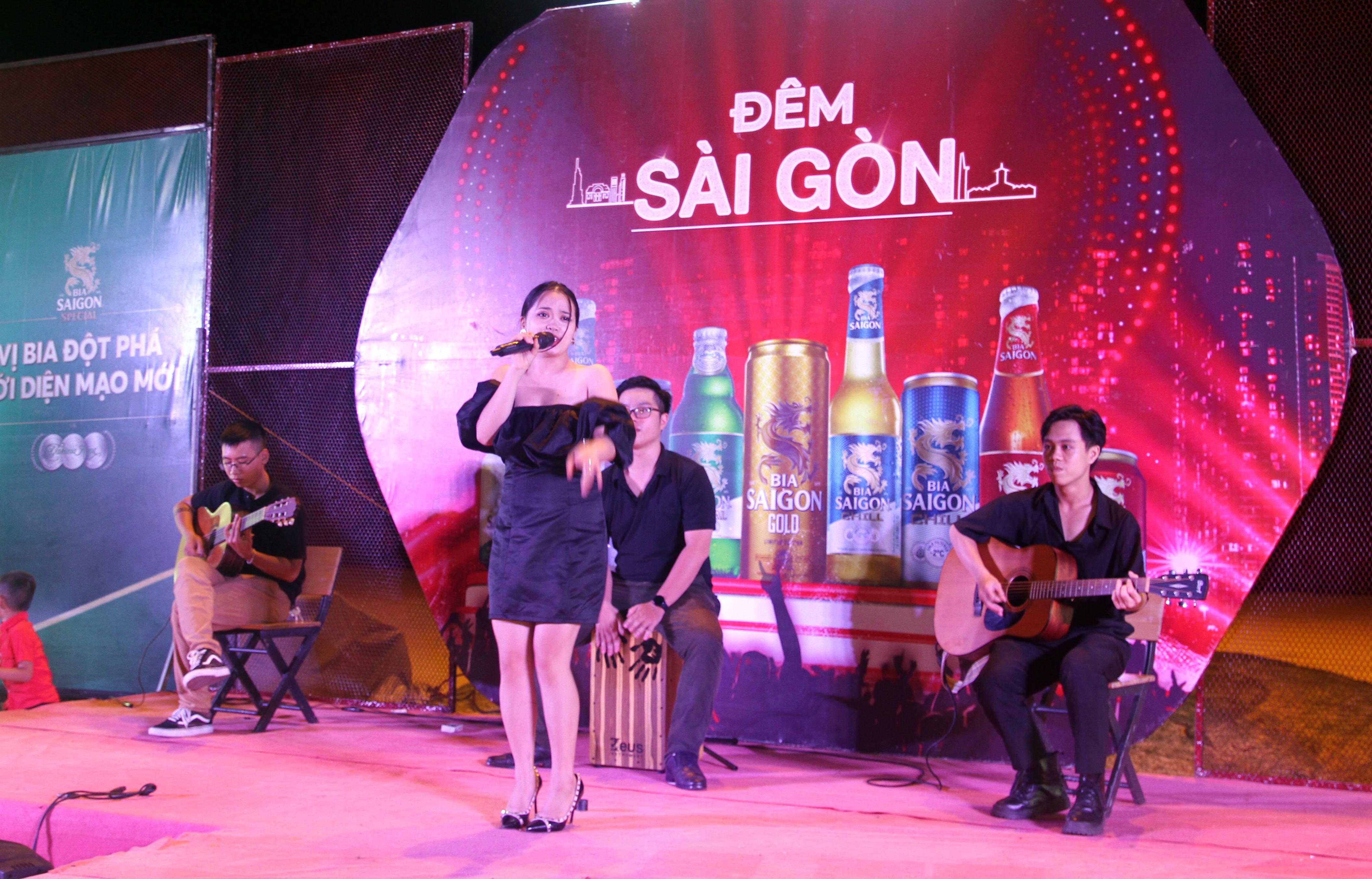 Dem Sai Gon,  phat trien du lich anh 6