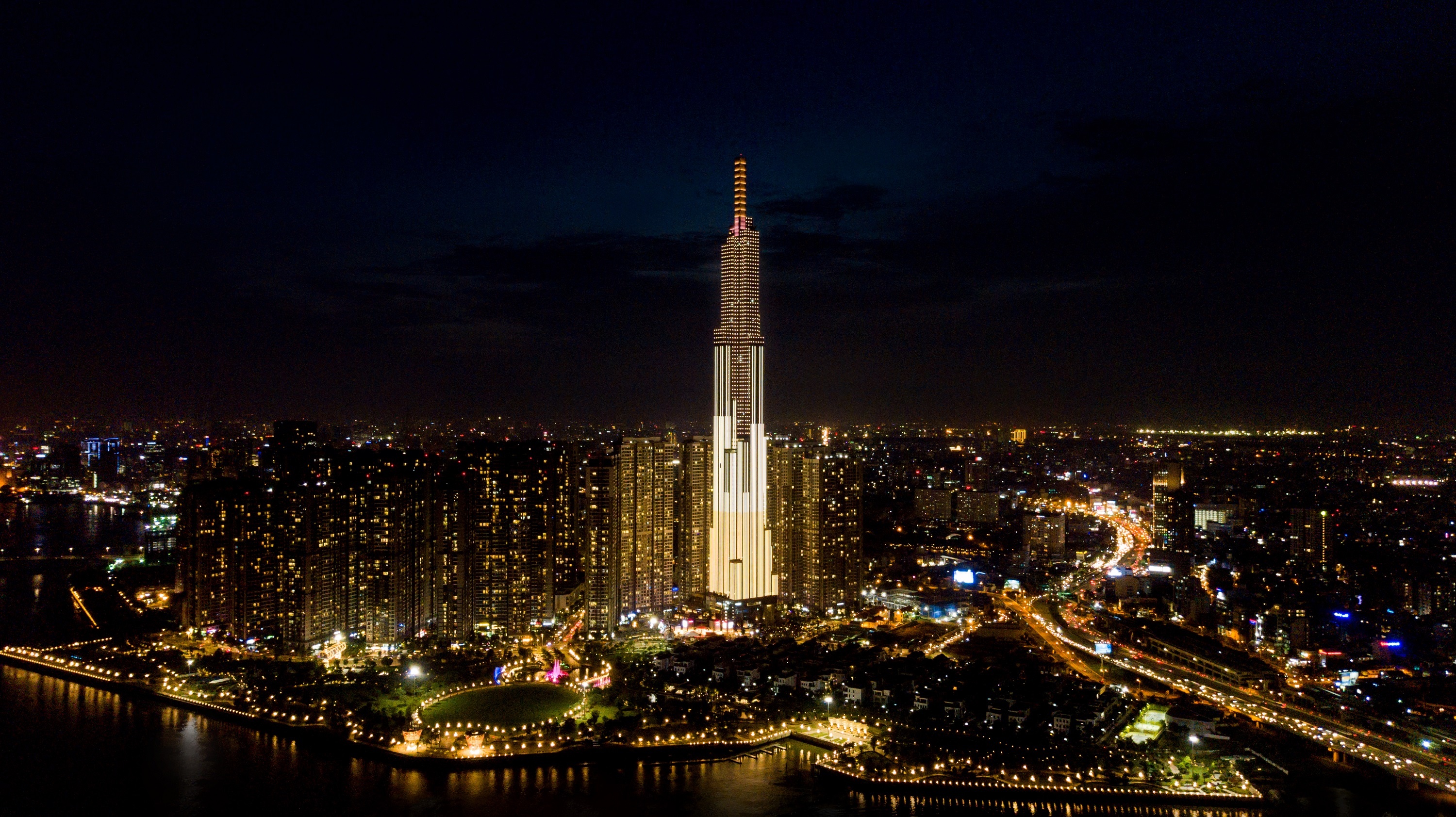 Dem Sai Gon,  phat trien du lich anh 1