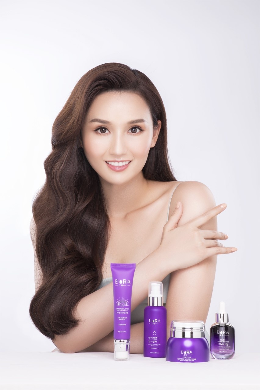 Bora Cosmetics anh 1