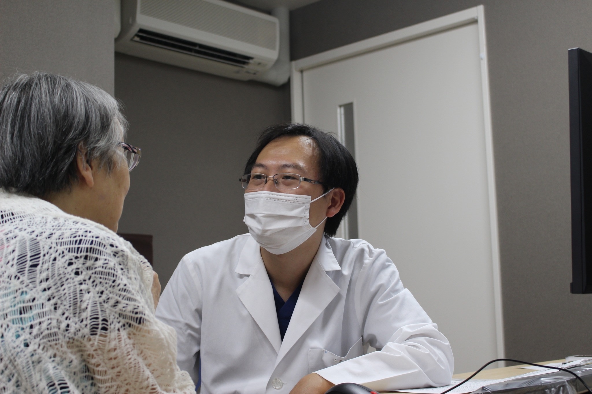 Nha thuoc FPT Long Chau anh 1