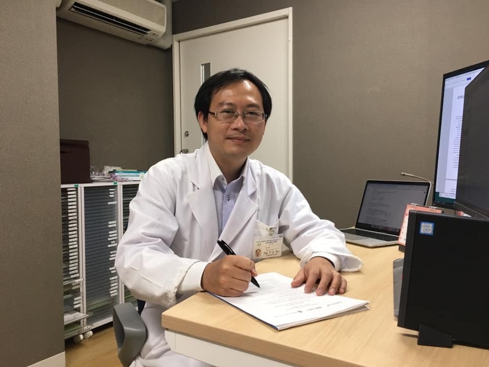 Nha thuoc FPT Long Chau anh 2