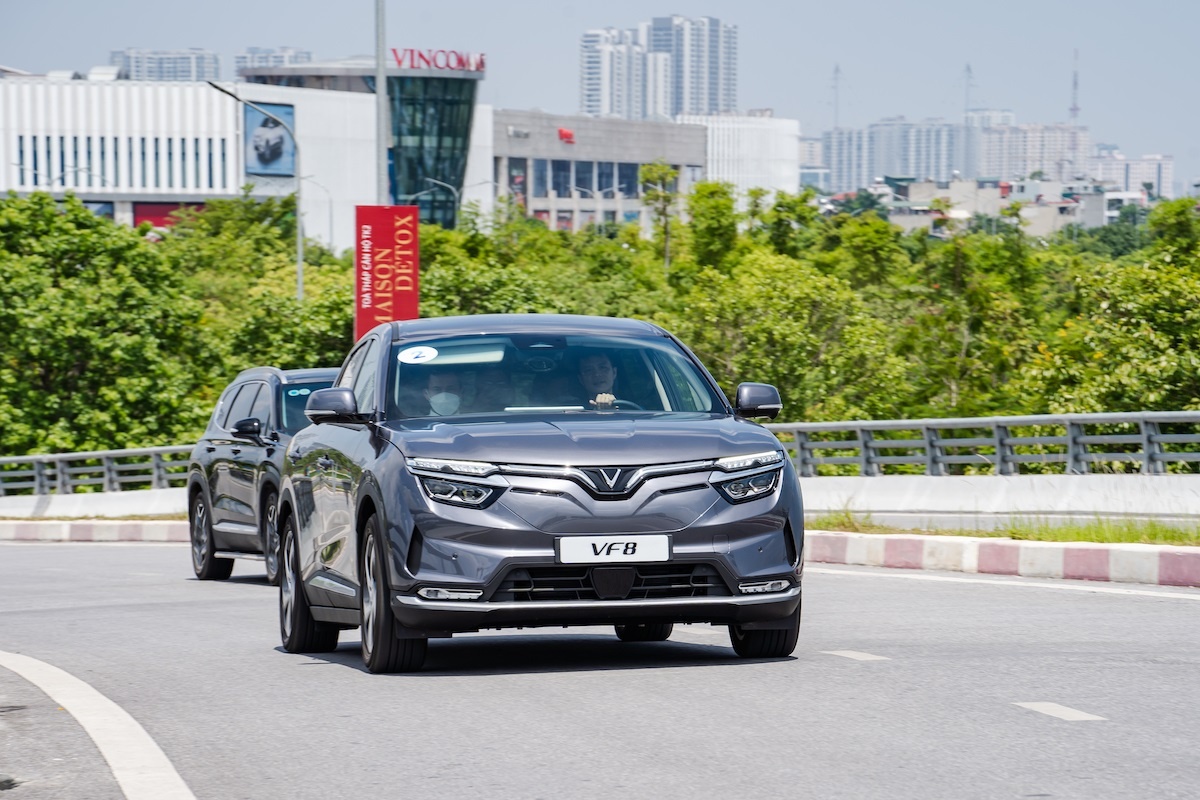 Nha xanh xe dien,  VF 8 anh 6