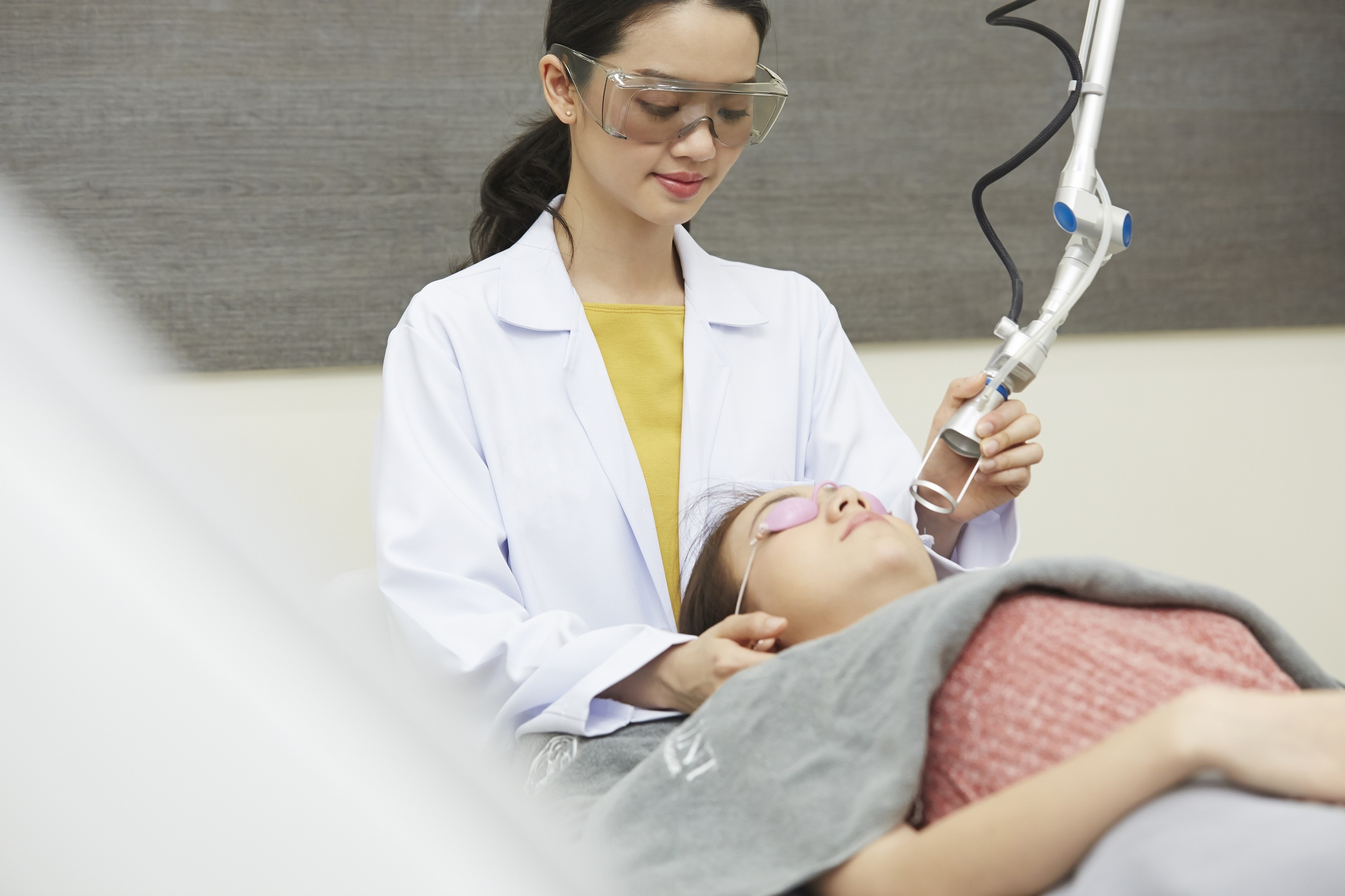 AHA,  thu nhỏ lỗ chân lông ảnh 1 AHA,  thu nho lo chan long anh 1