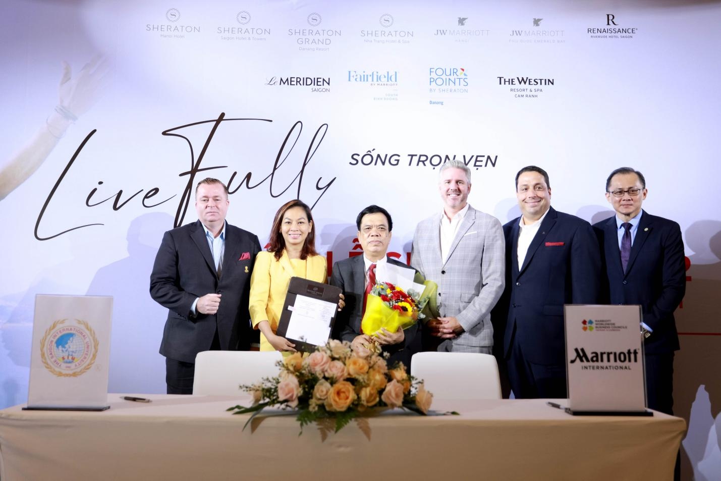 Tuyen sinh dai hoc 2022 anh 2