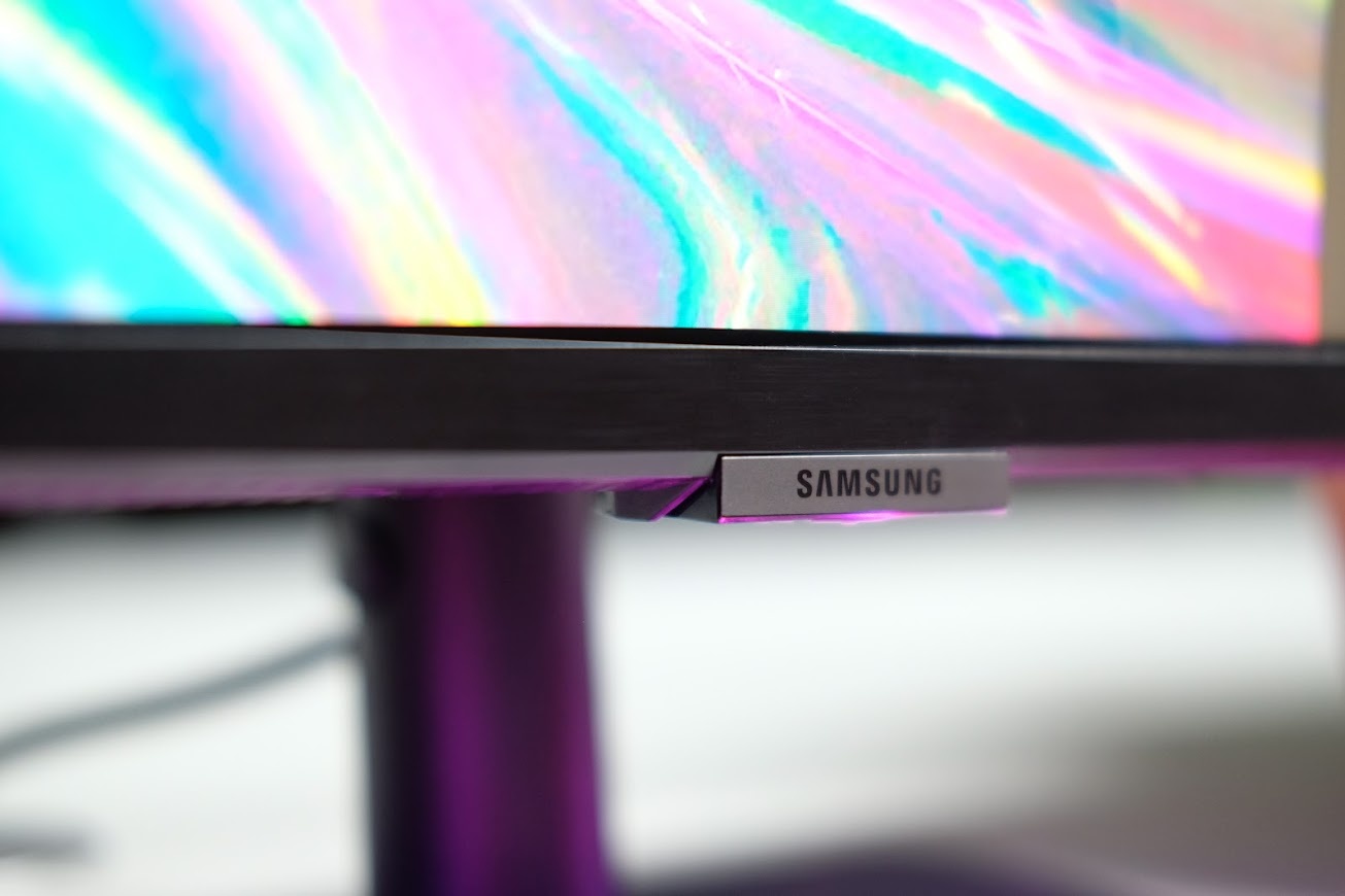 man hinh ViewFinity S8 anh 4