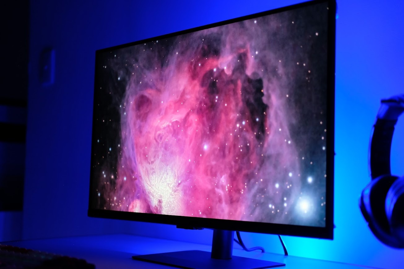 man hinh ViewFinity S8 anh 7