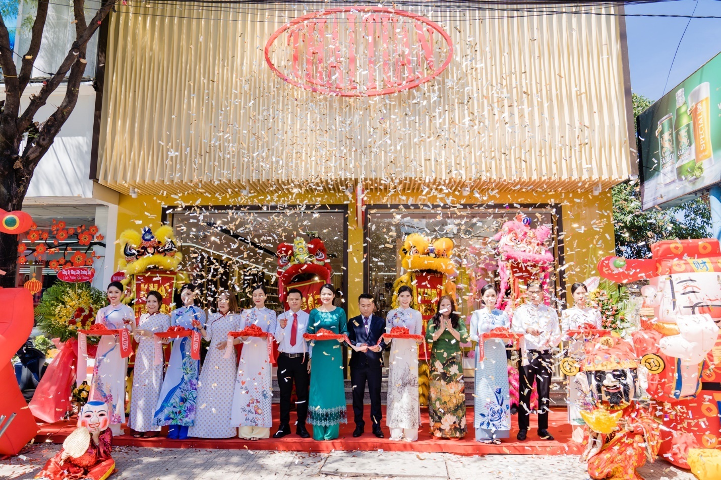 Nha Trang,  trang phuc truyen thong anh 1