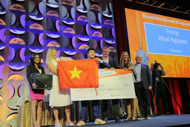 IIG Viet Nam,  MOS World Championship anh 3