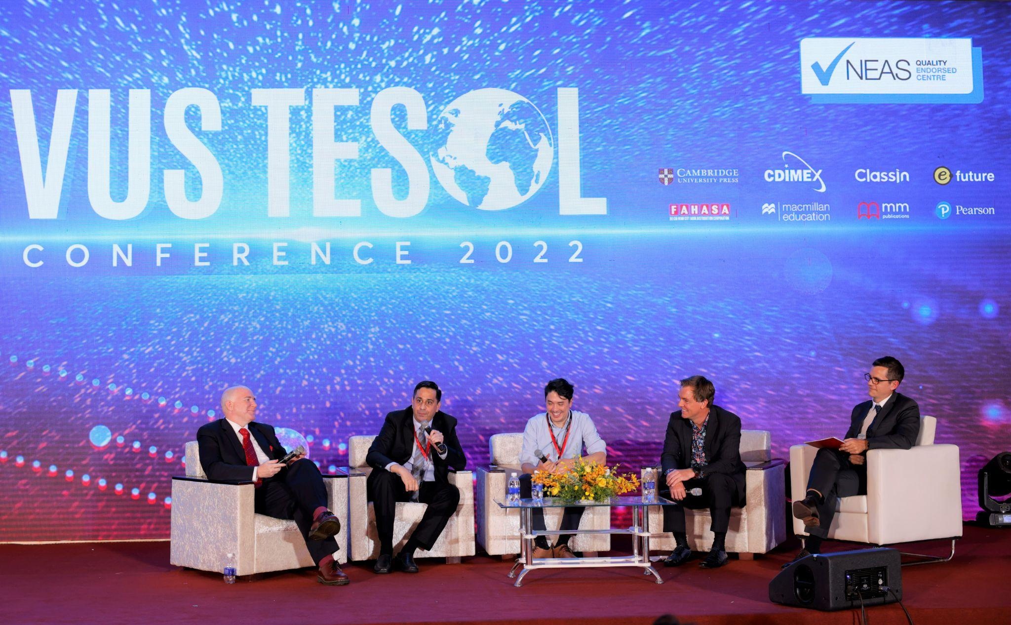 VUS,  TESOL 2022 anh 4