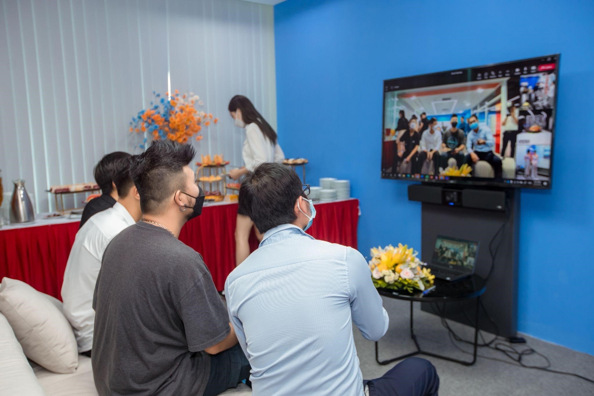 Cong nghe hop truc tuyen anh 3