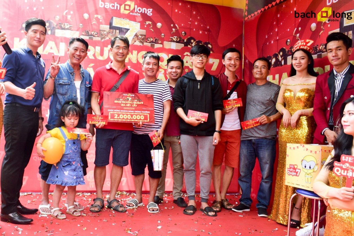 Khuyen mai Samsung anh 4