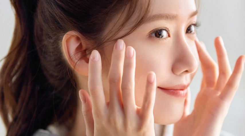 Kem mat Estee Lauder anh 2