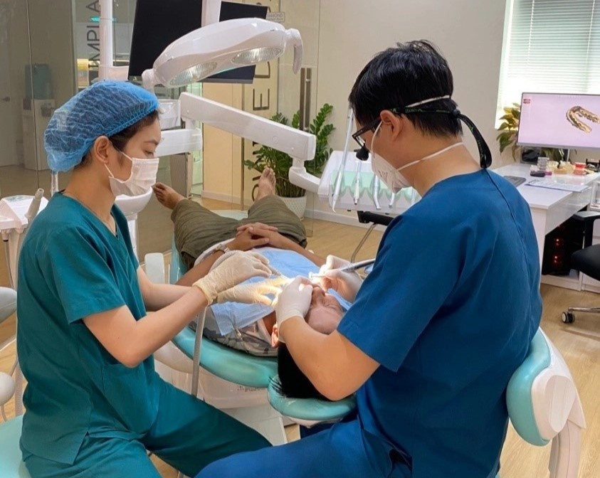 4 dich vu cao cap tai nha khoa gia dinh Presmile hinh anh