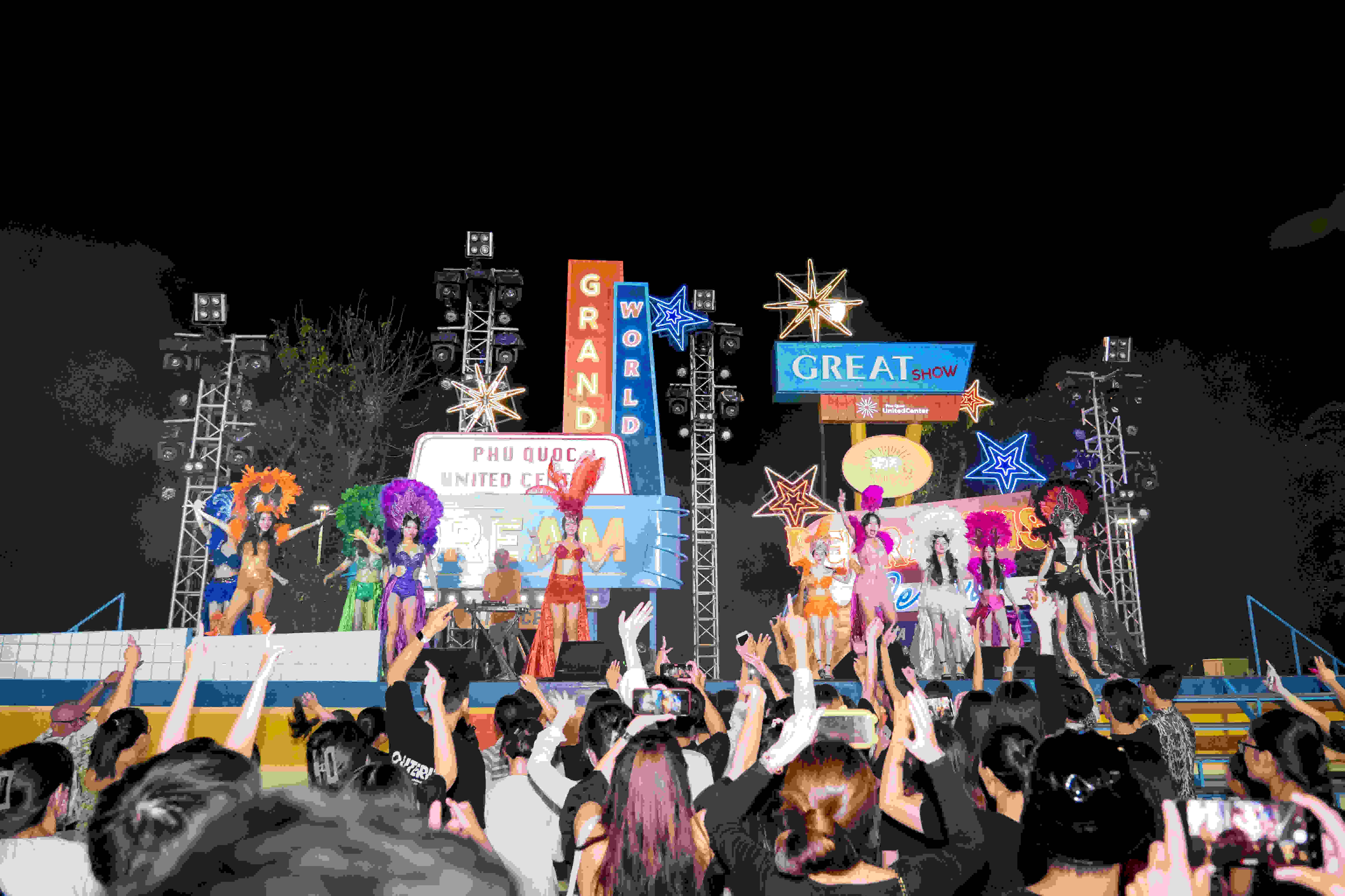 pho bia Tay Beeravans anh 10