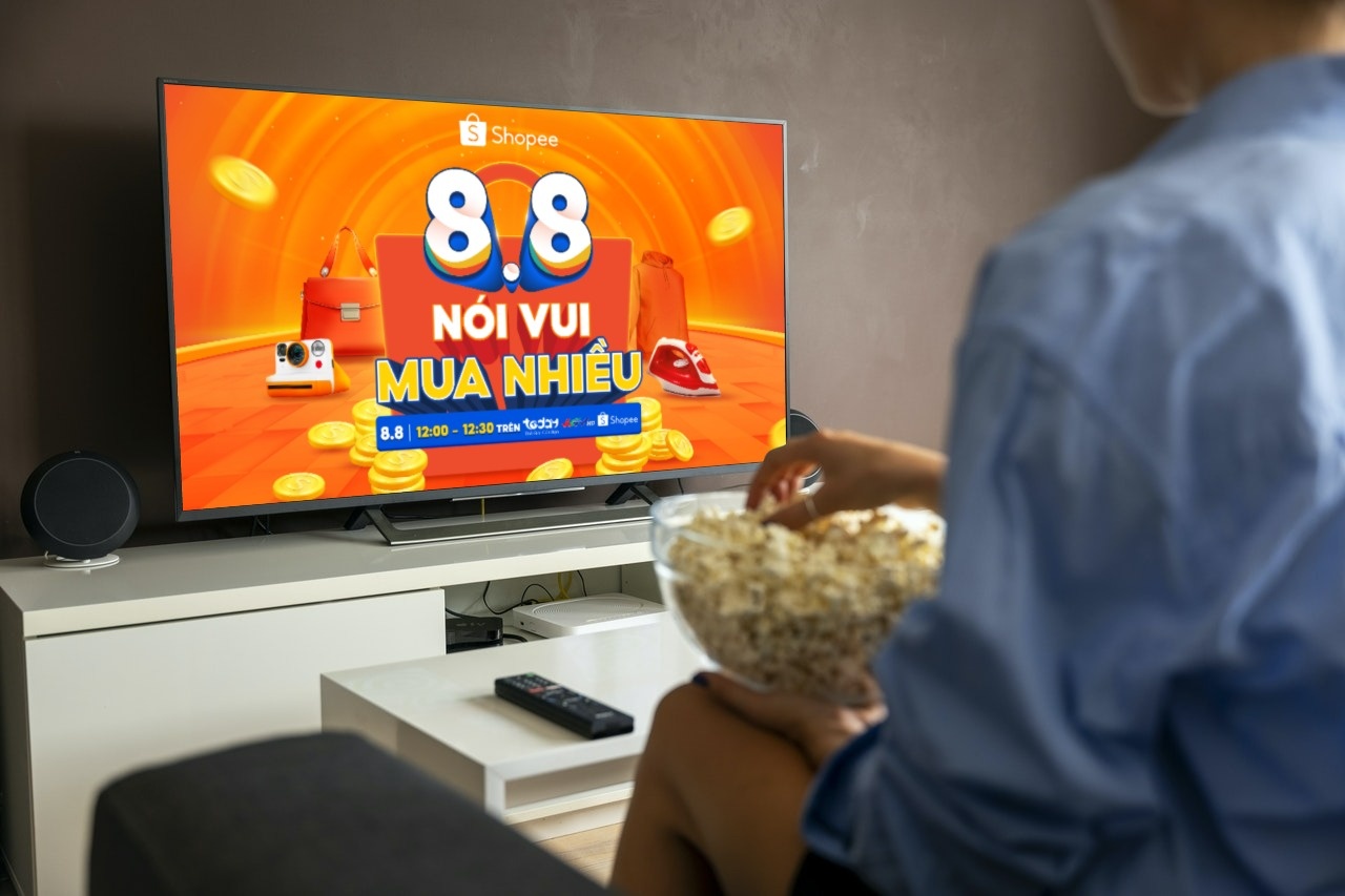 Shopee sale 8.8 anh 3