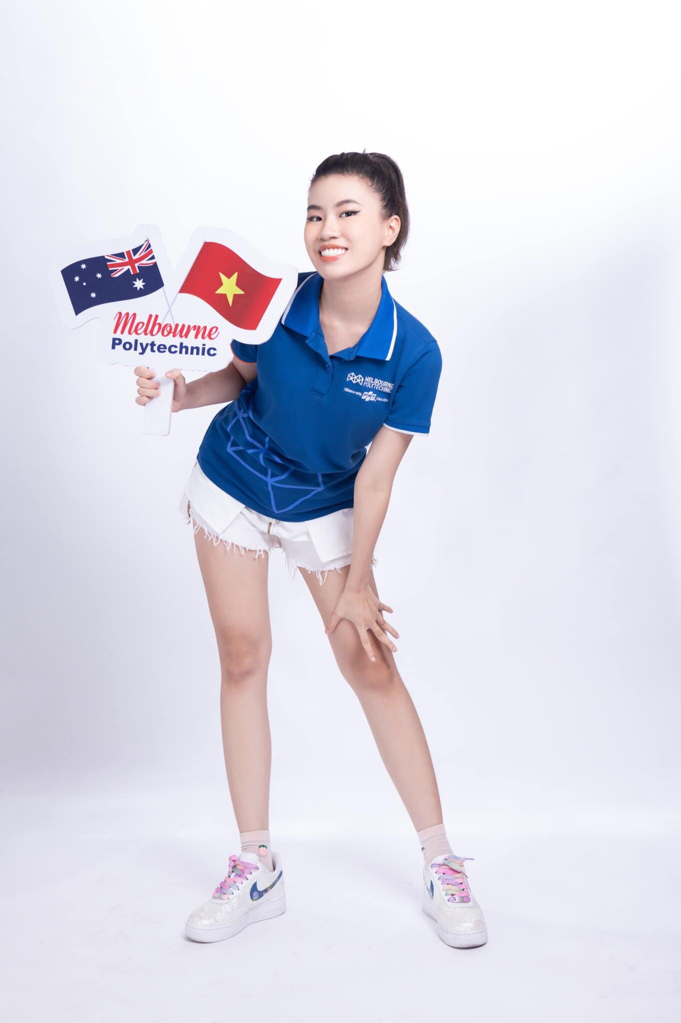 Pháo ra nhạc mới ảnh 2 Phao ra nhac moi anh 2