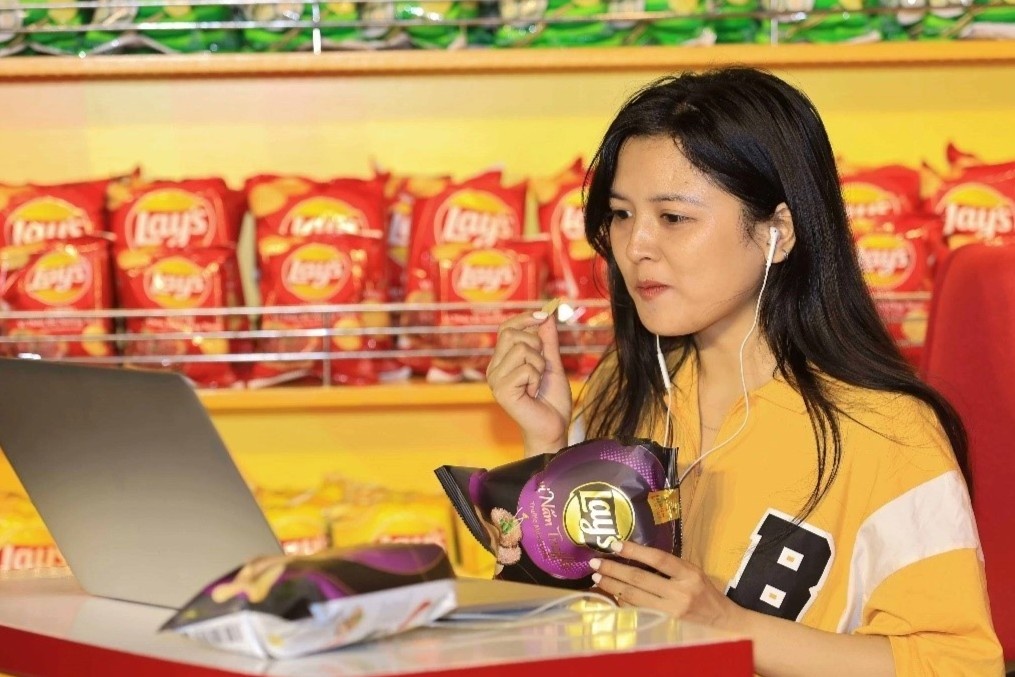 Rap phim trong mo cua hoi me snack nho phu de 'gion rum' hinh anh