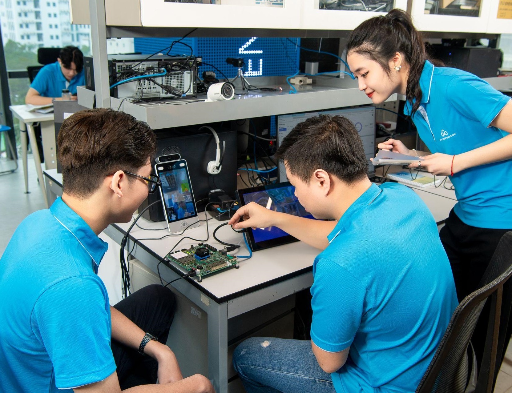 3 dieu can biet truoc khi chon nganh cong nghe thong tin hinh anh