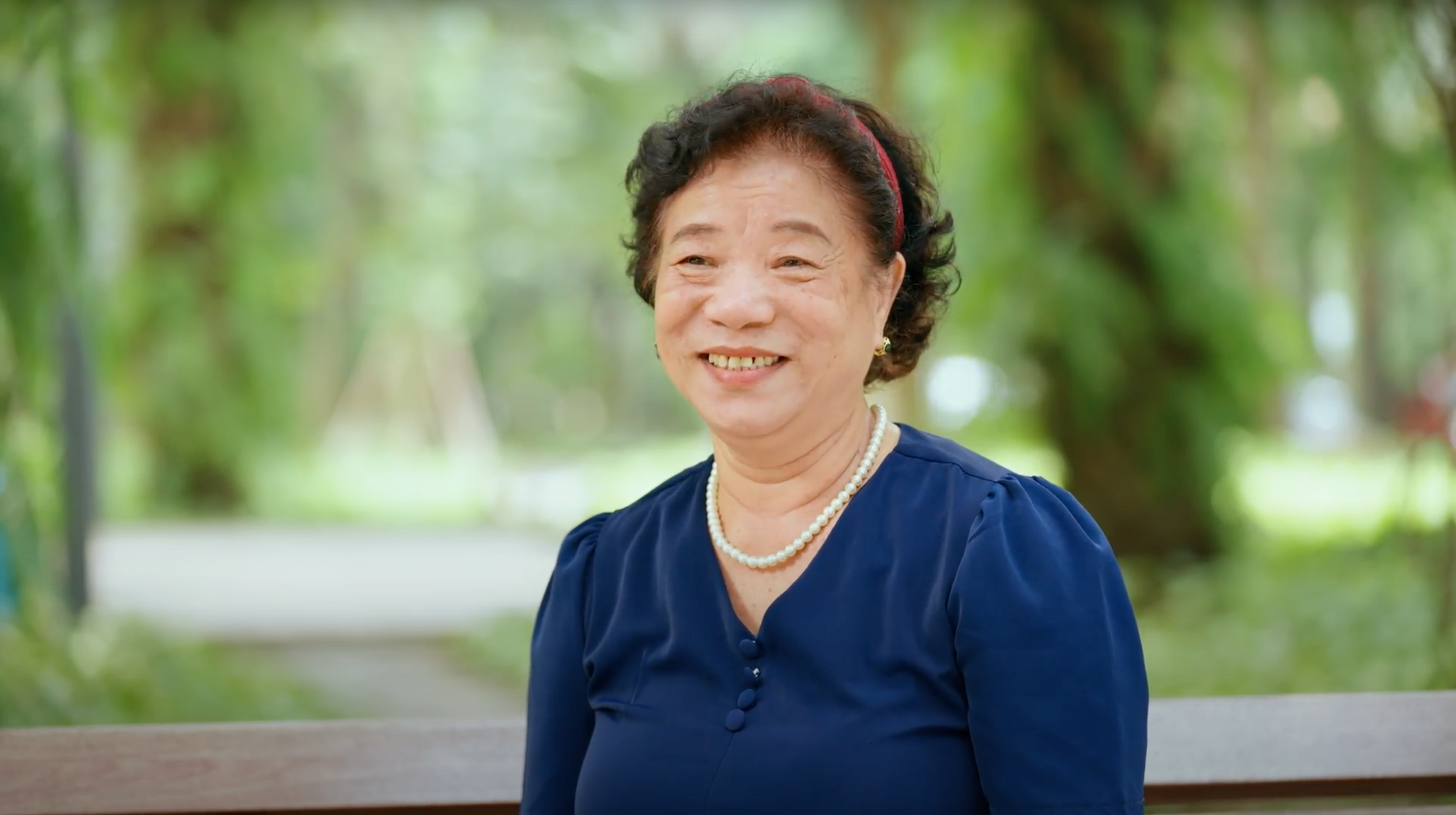 noi nguoi gia vui hon dua tre anh 3