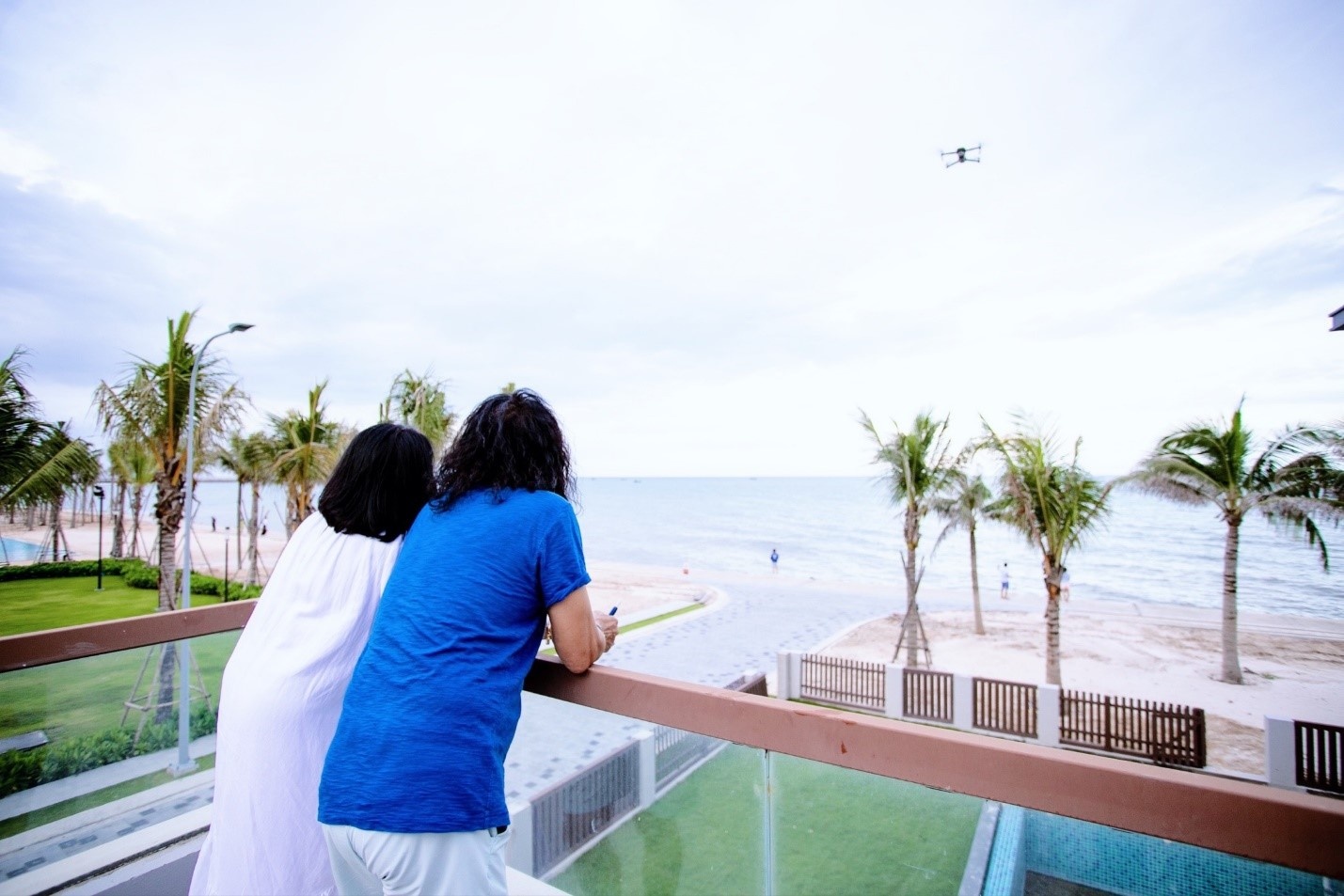 Cam Van,  Khac Trieu anh 4