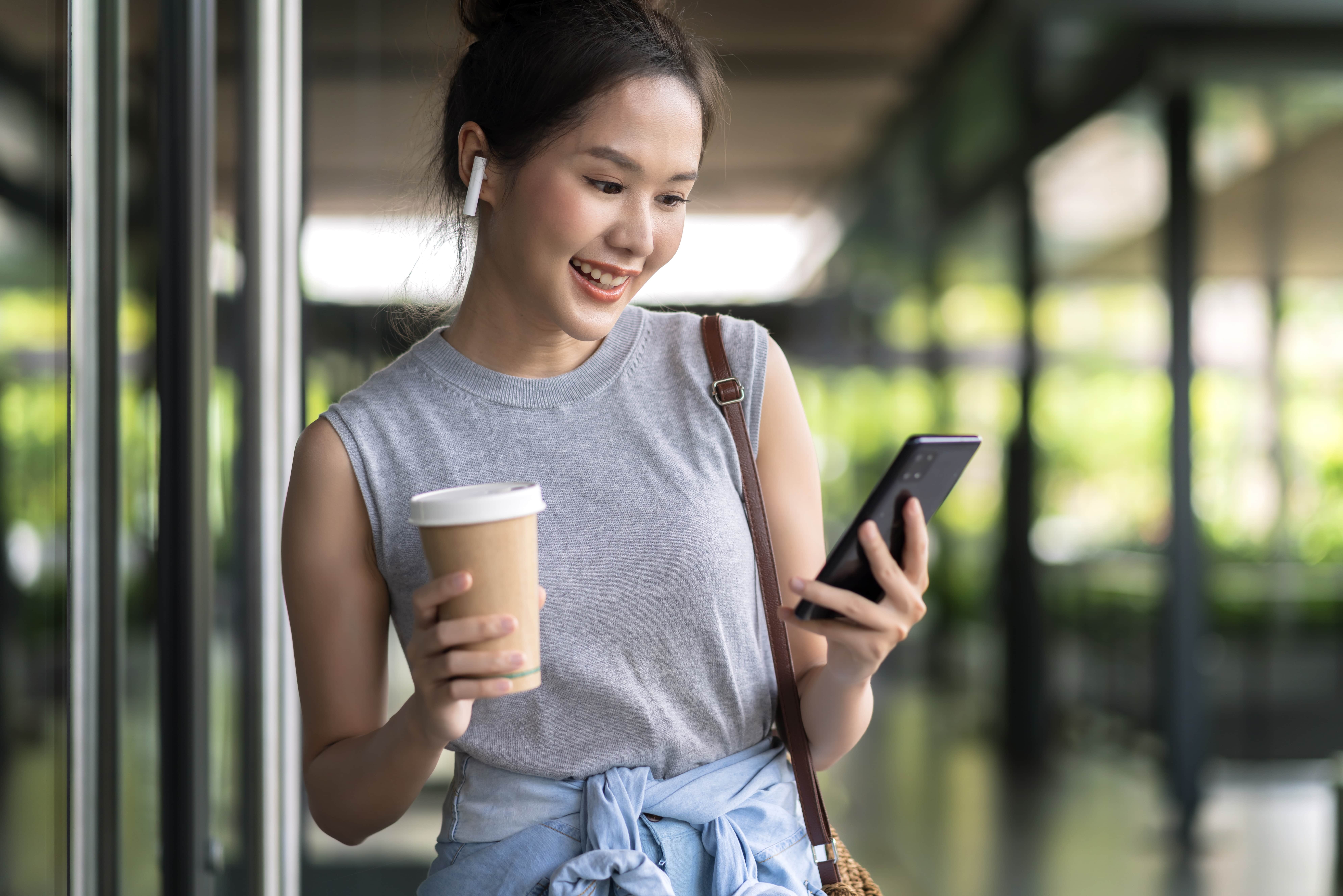 Ung dung cong nghe giong noi anh 1