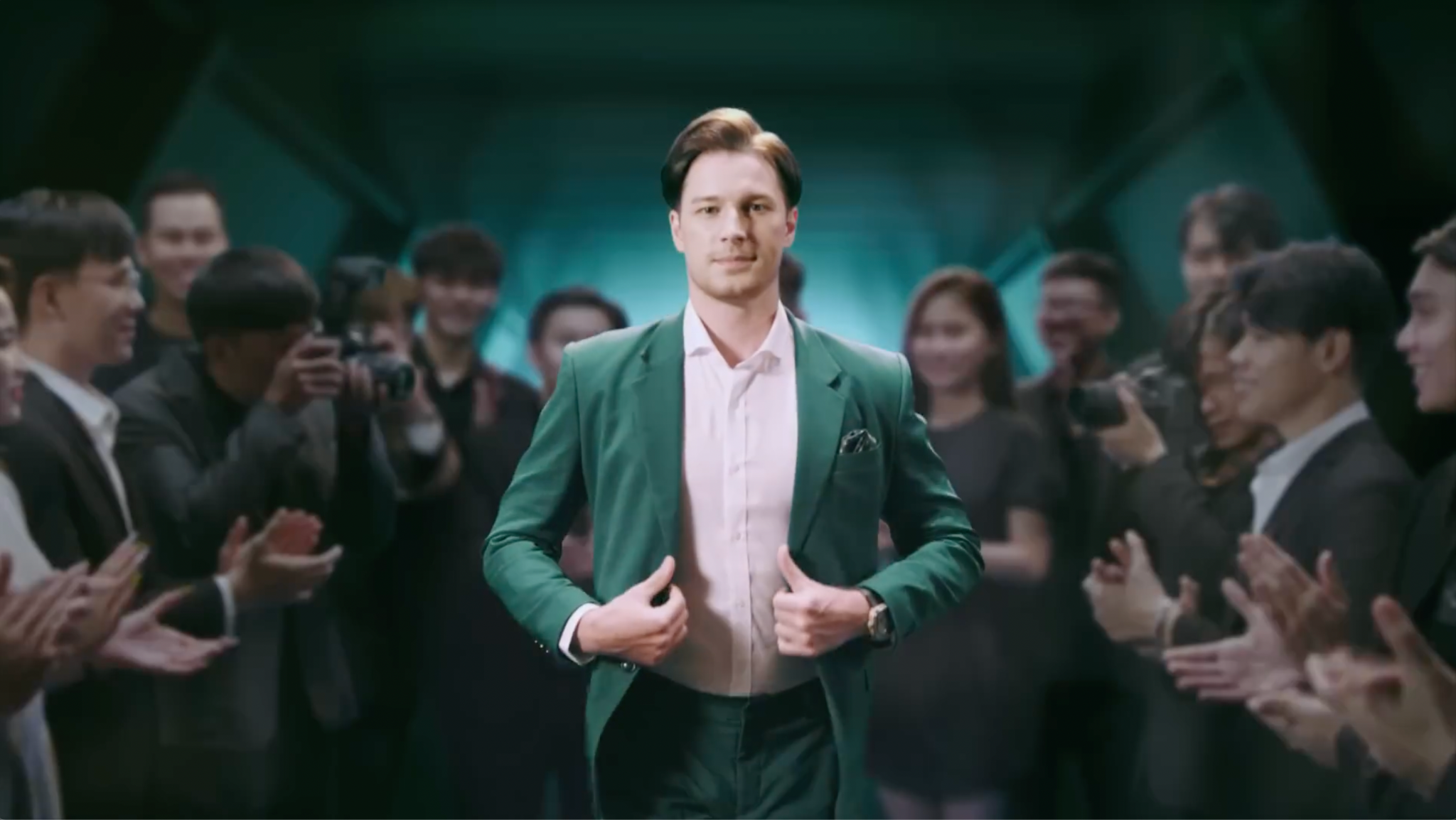 Romano,  Thanh cong khong ngai anh 2