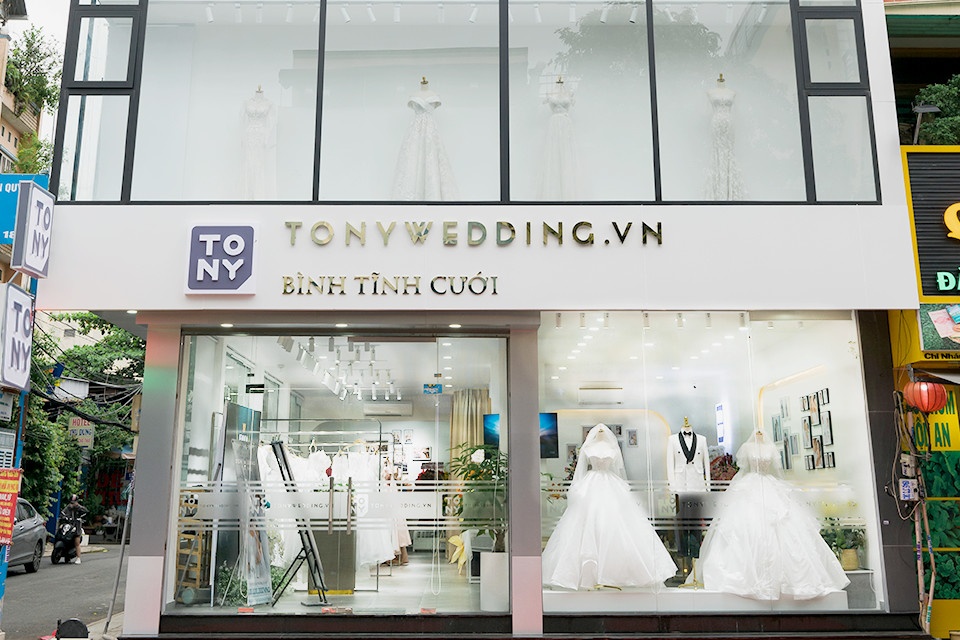 Tony Wedding ra mat tron goi chup anh cuoi Han Quoc hien dai hinh anh
