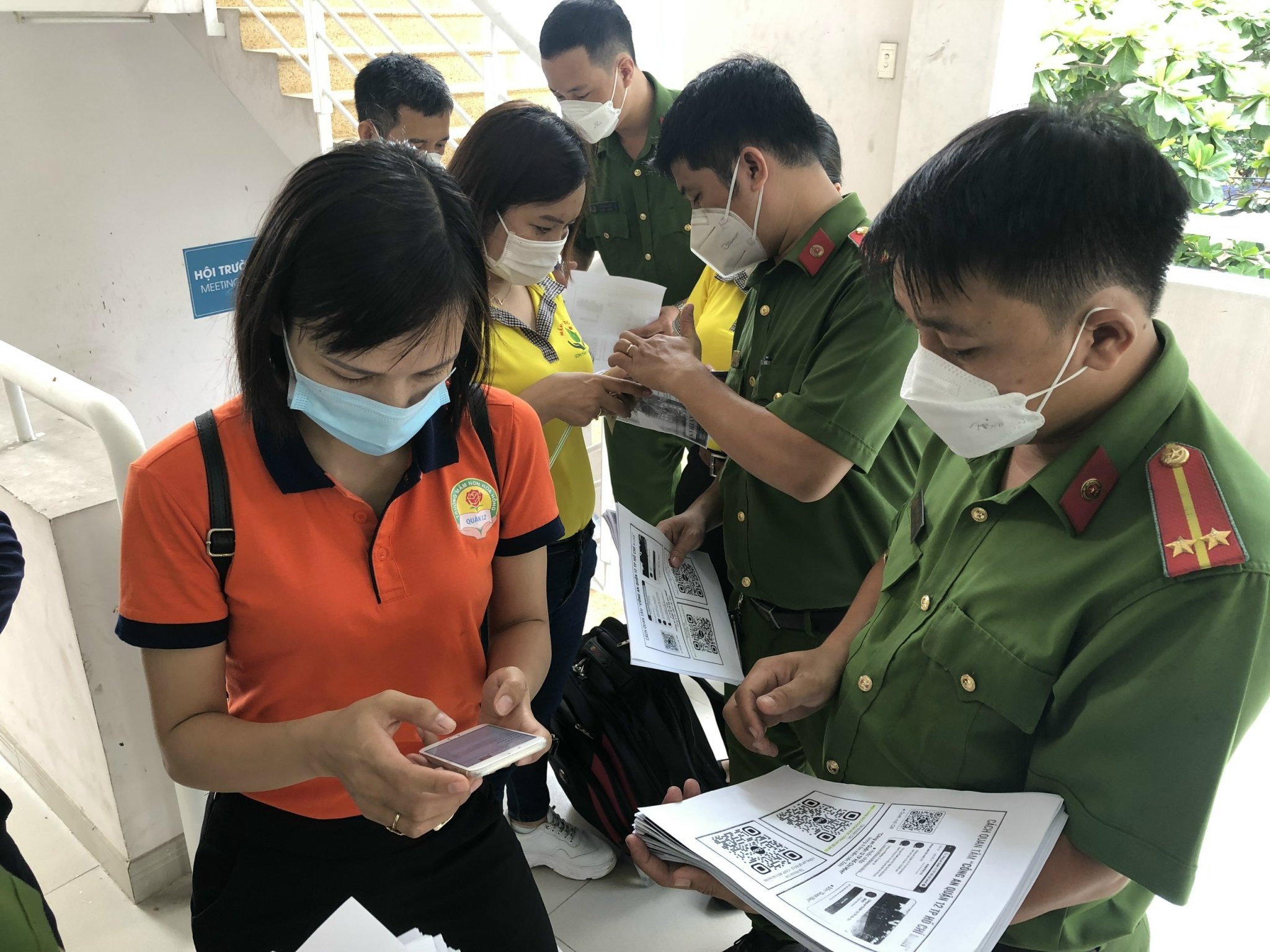 Zalo,  Cong an quan 12 anh 12