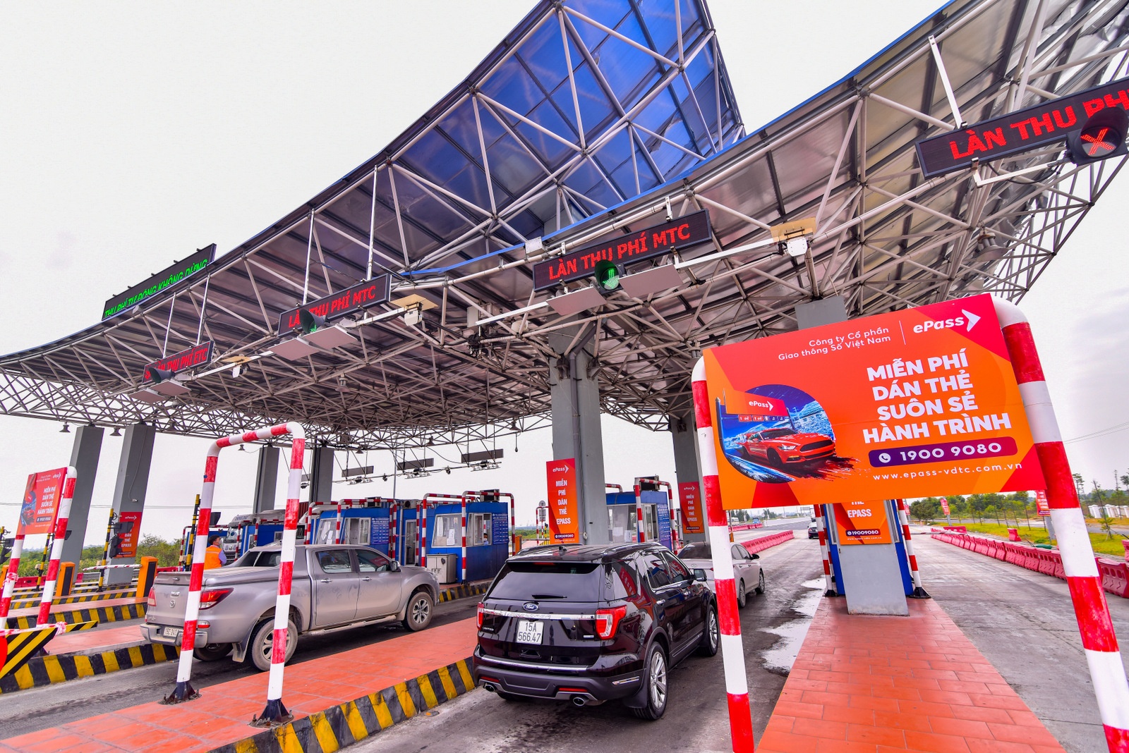 ePass va 'cu hich' tu thu phi khong dung hinh anh