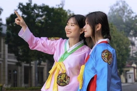 Dao tao ngon ngu Han giai con 'khat' nhan luc hinh anh