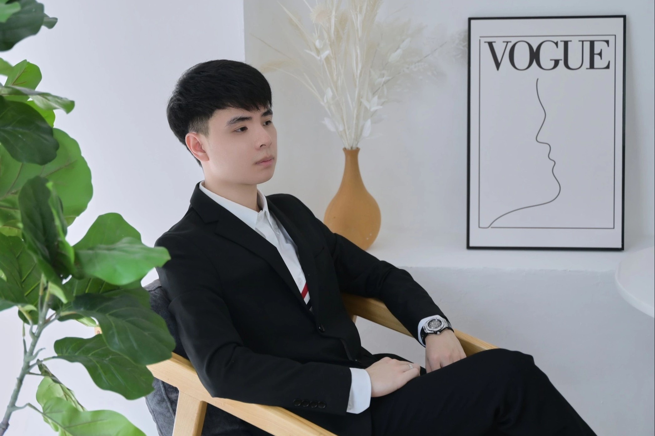 Chan dung chang trai Gen Z khoi nghiep trong linh vuc social media hinh anh