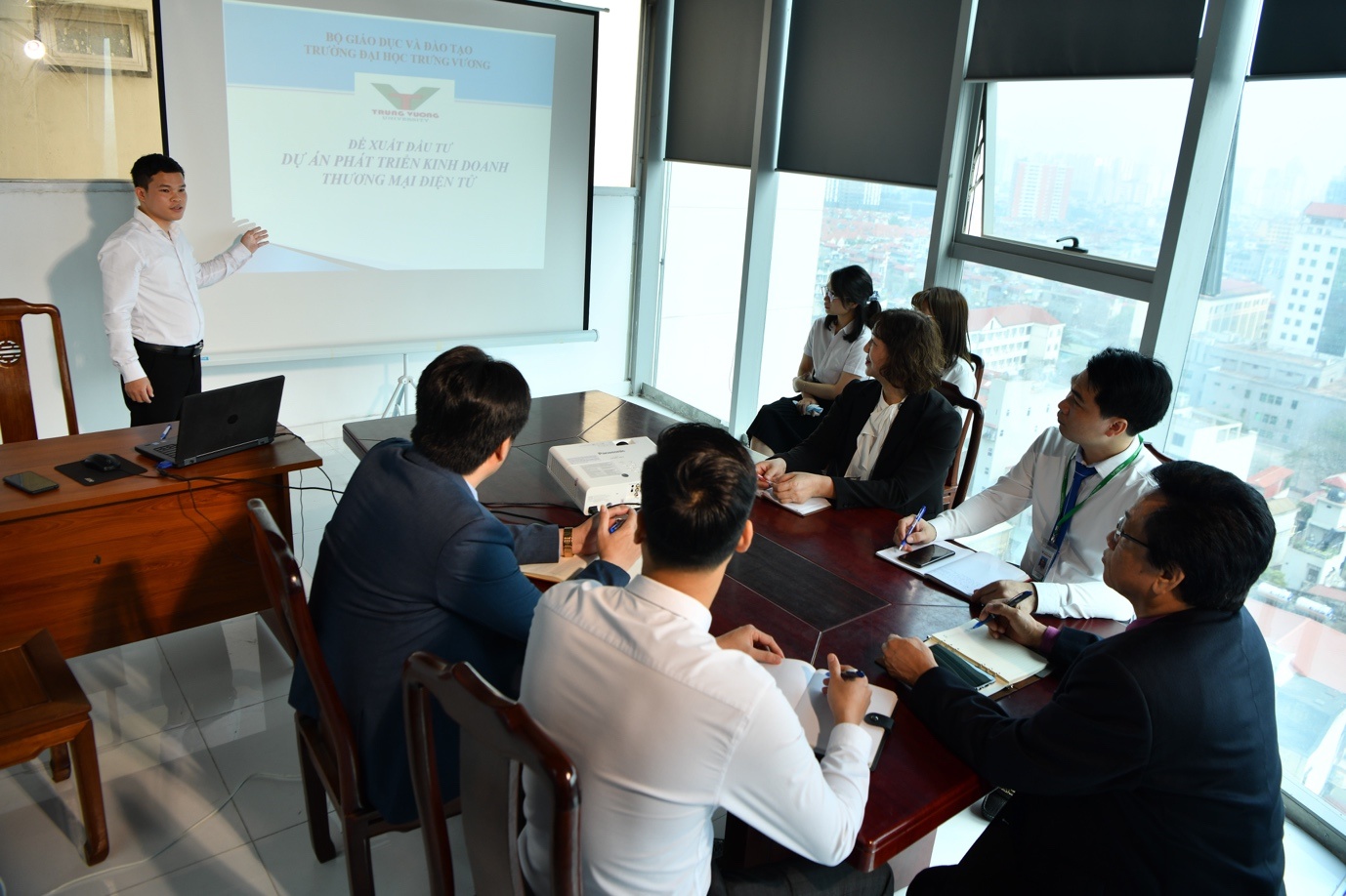 tuyen sinh,  dai hoc tot anh 2