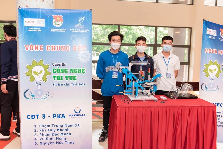 tuyen sinh,  dao tao anh 6