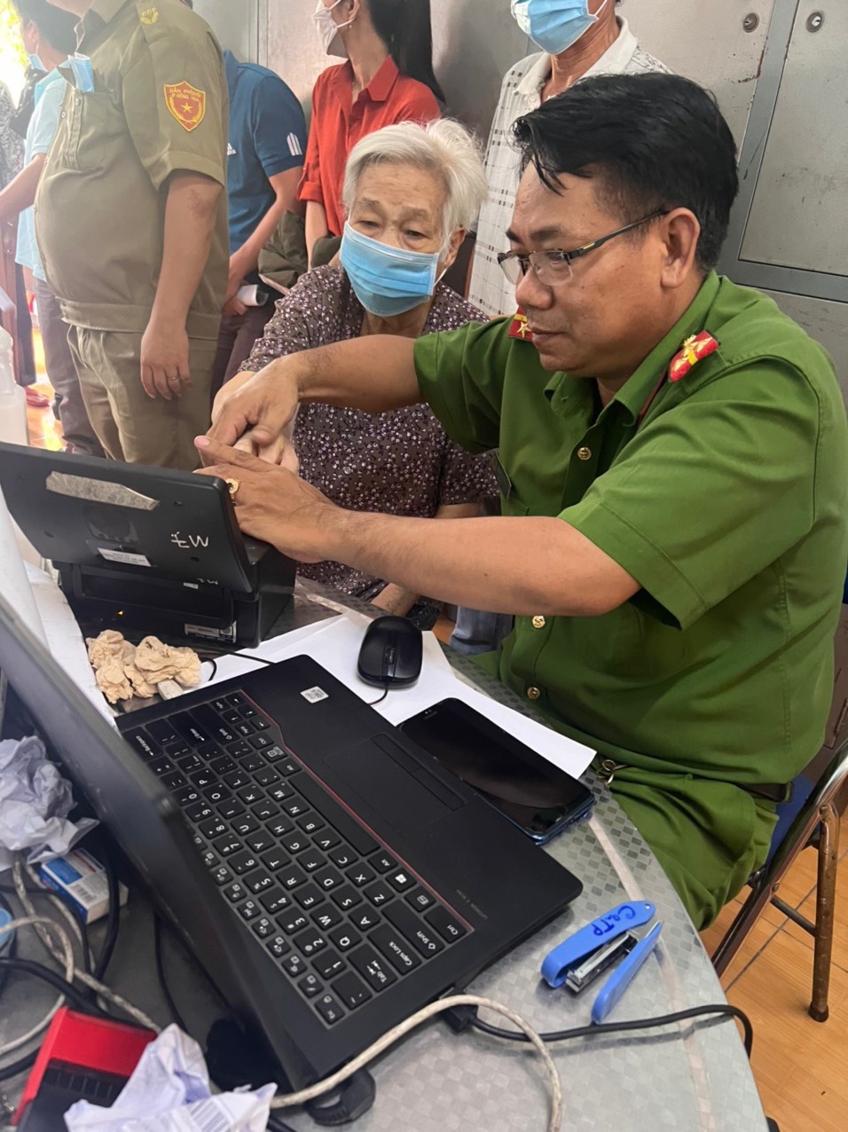 Zalo, căn cước công dân ảnh 5 Zalo, can cuoc cong dan anh 5