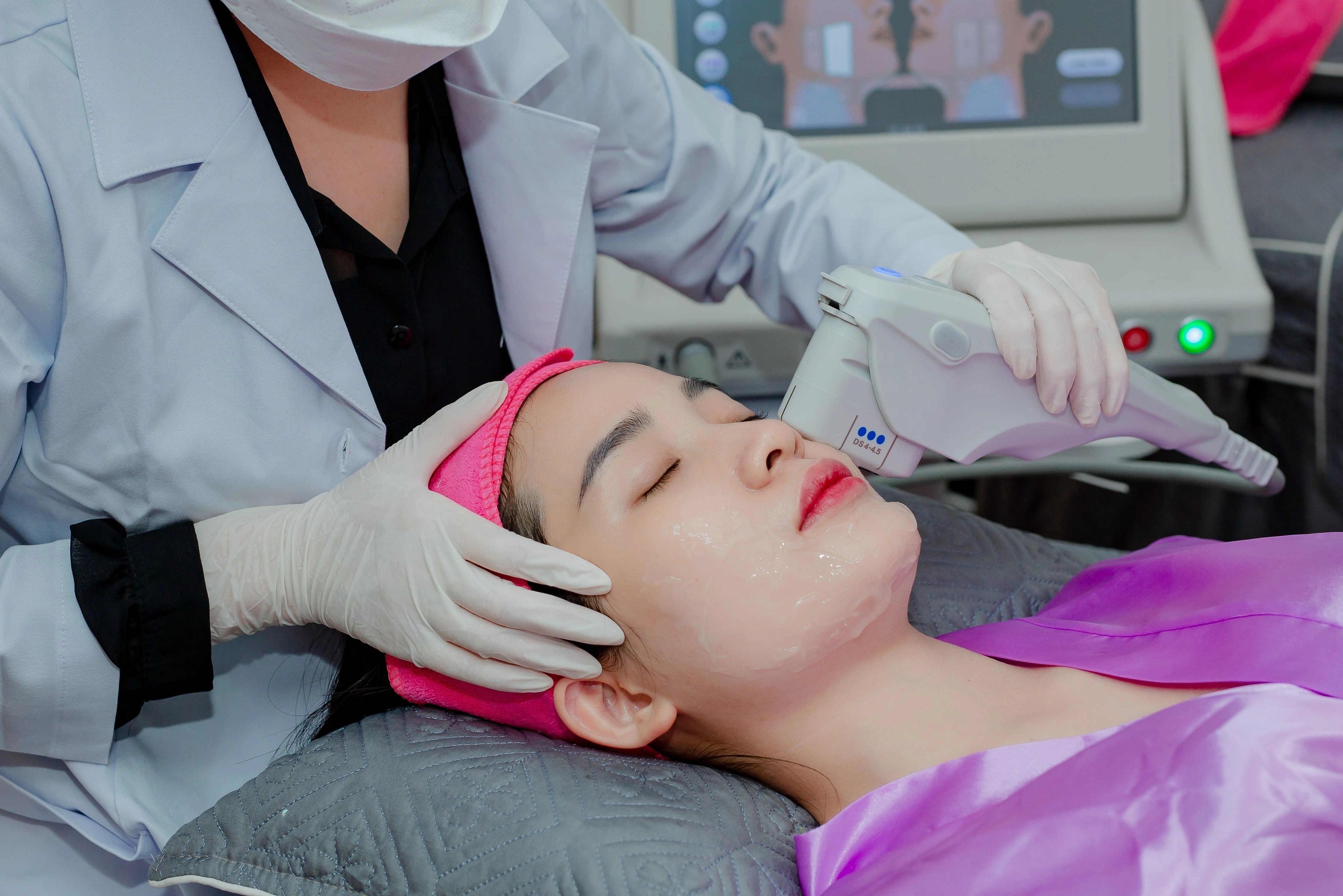 'Tim lai thanh xuan' bang cong nghe xoa nhan sieu da bao hinh anh