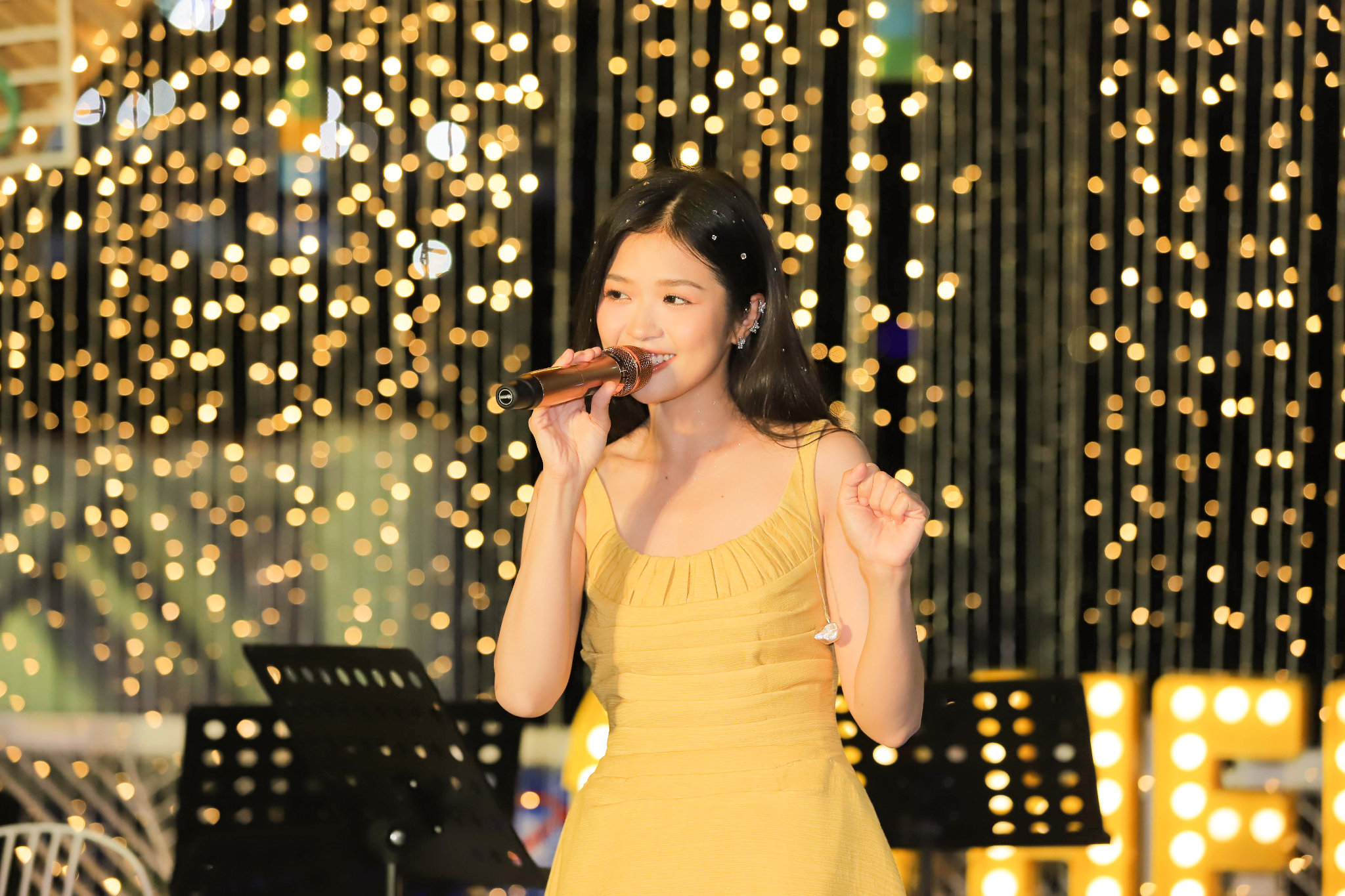 Enchanteur,  huong nuoc hoa Phap anh 1