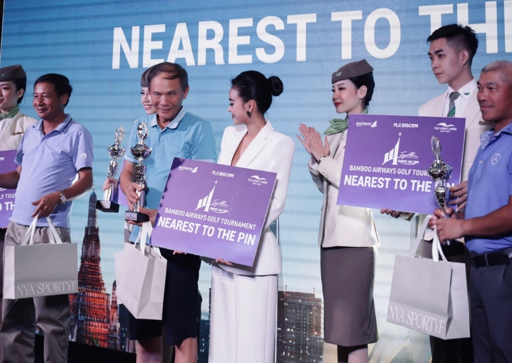 NYA Sportyf thoi lan gio thoi trang golf moi tai giai Bamboo Airways hinh anh