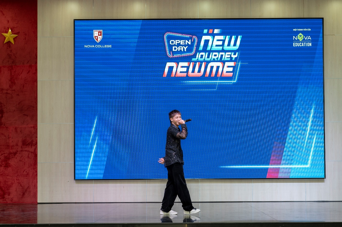 tan sinh vien Nova College anh 4