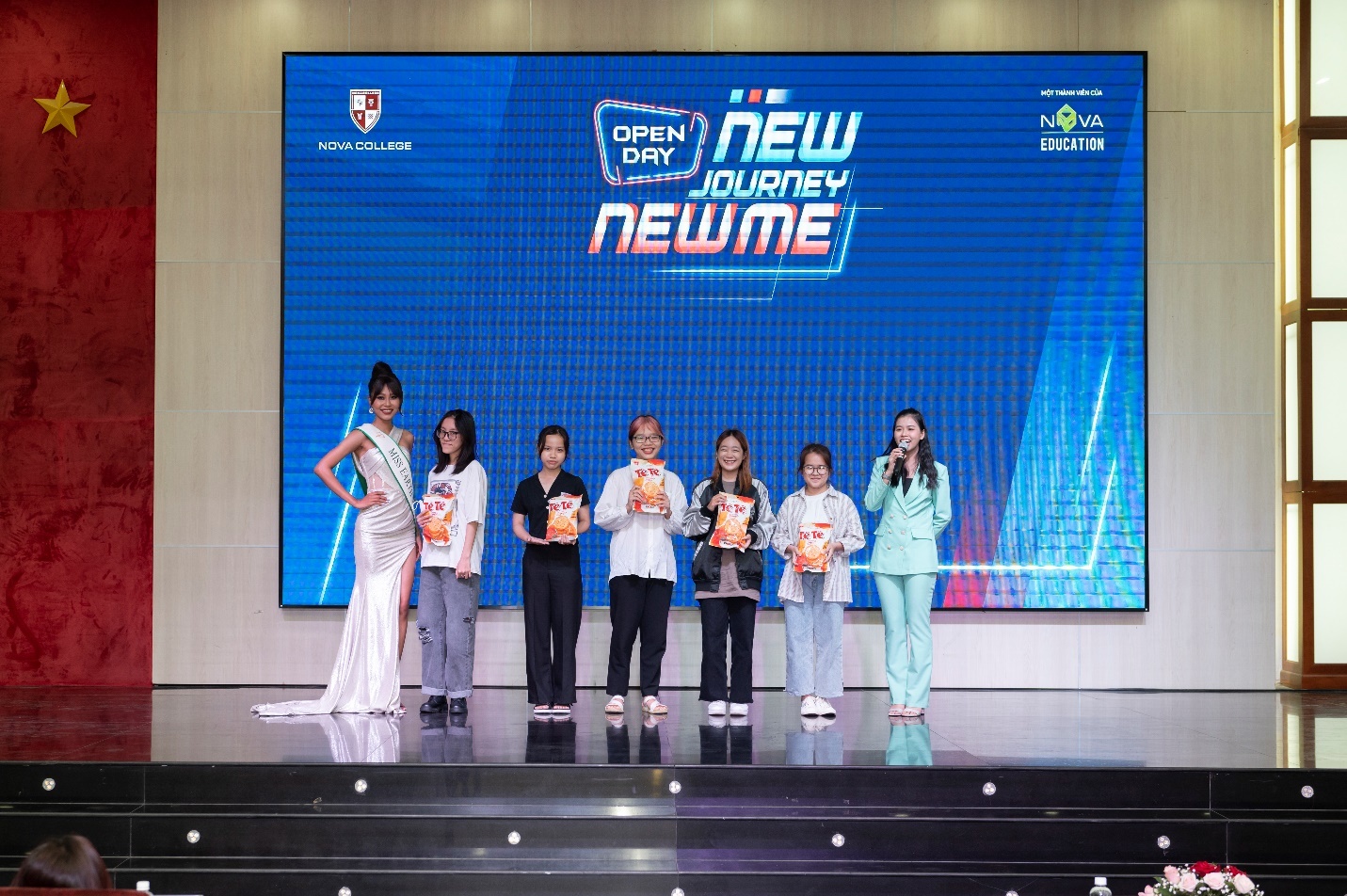 tan sinh vien Nova College anh 7