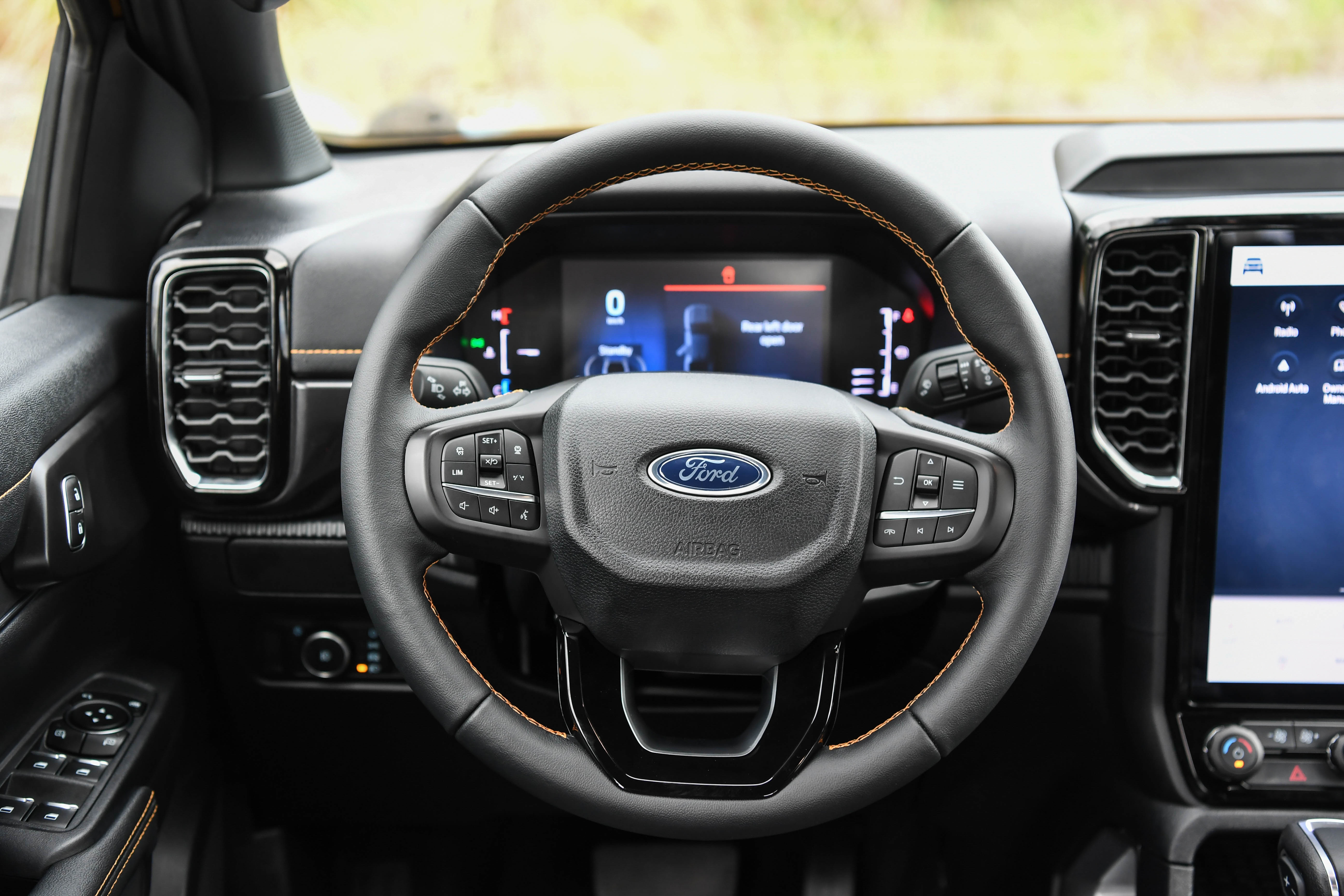 Ford Ranger 2022 ra mat anh 11