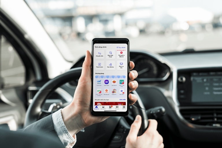 App MBBank them tinh nang giup tai xe de nap tien hinh anh