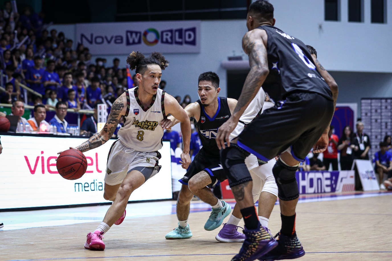 Saigon Heat bao ve thanh cong ngoi vo dich VBA lan thu 3 hinh anh