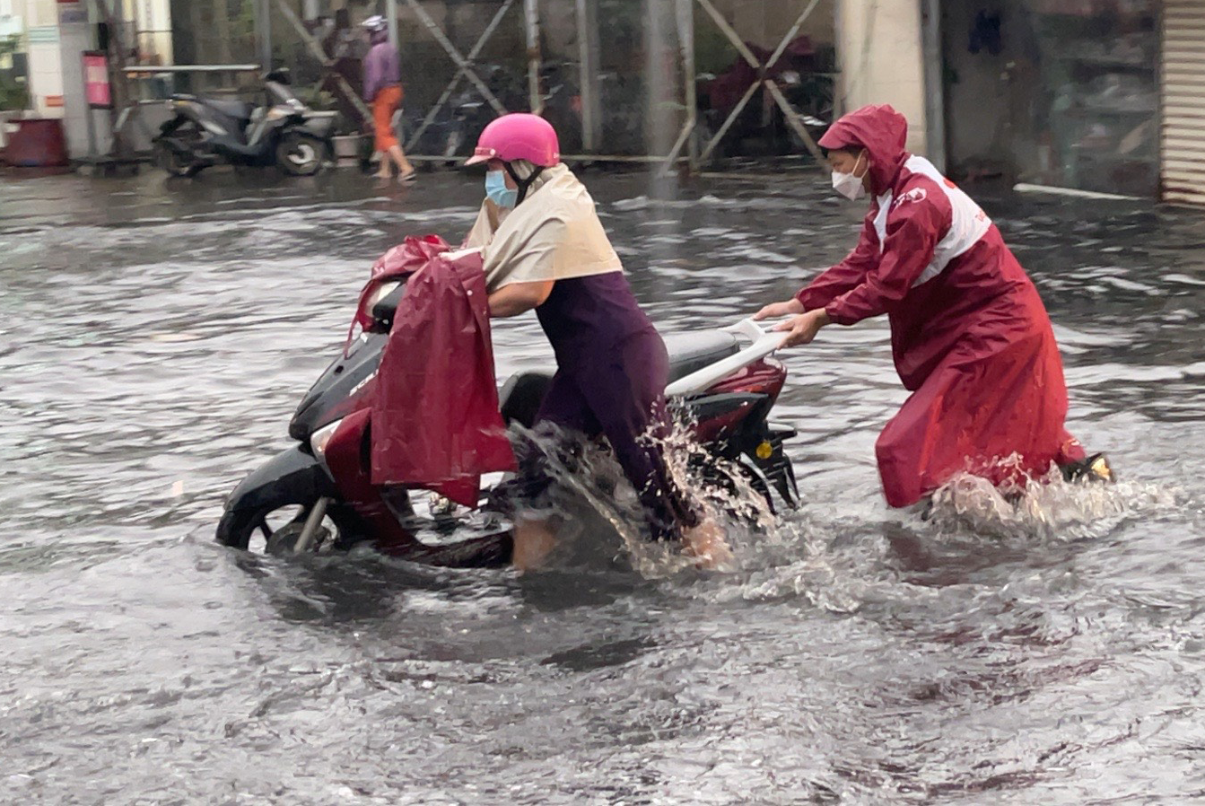 Dau nhot TotalEnergies anh 3