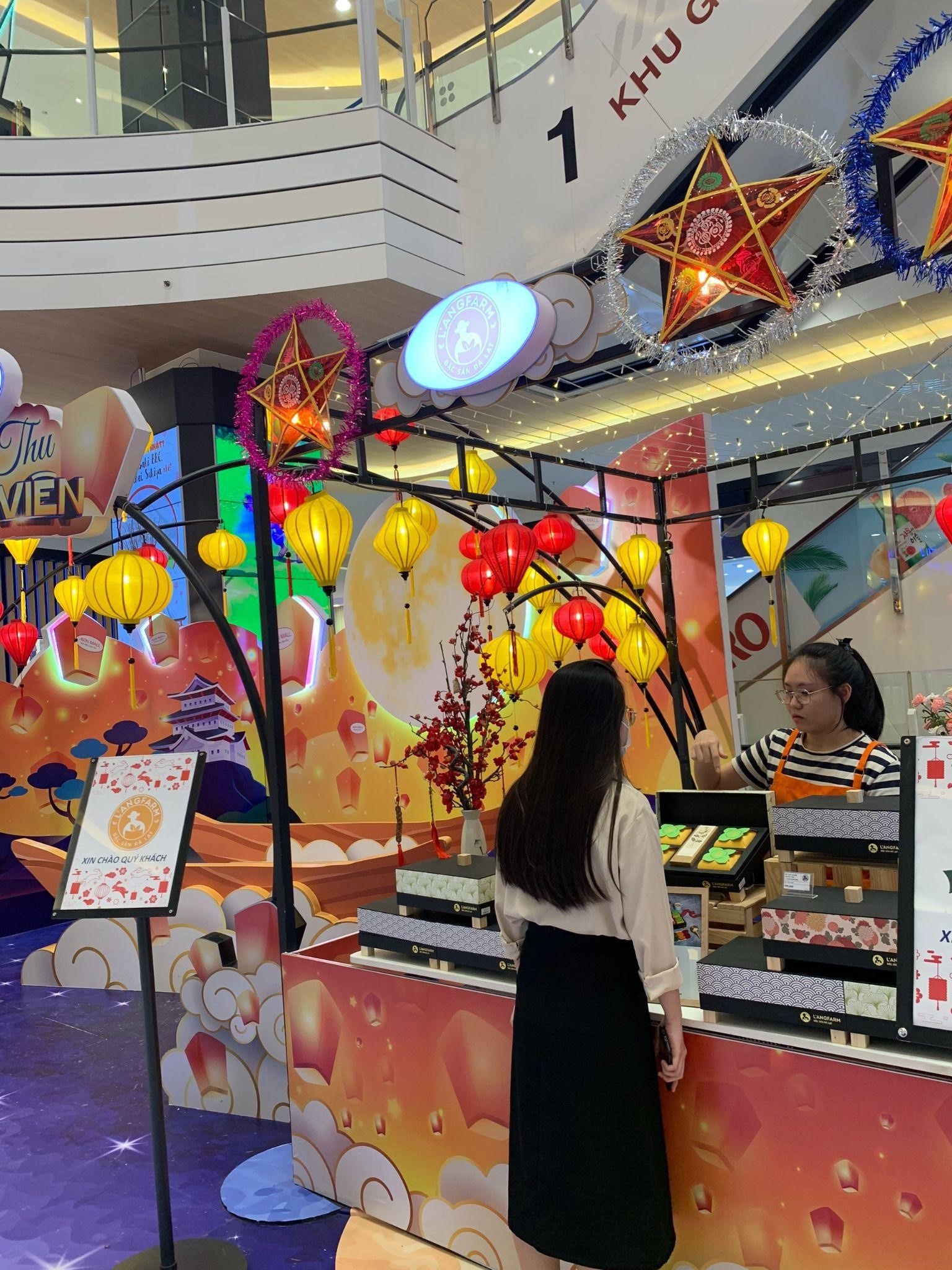 AEON Mall Binh Tan anh 2