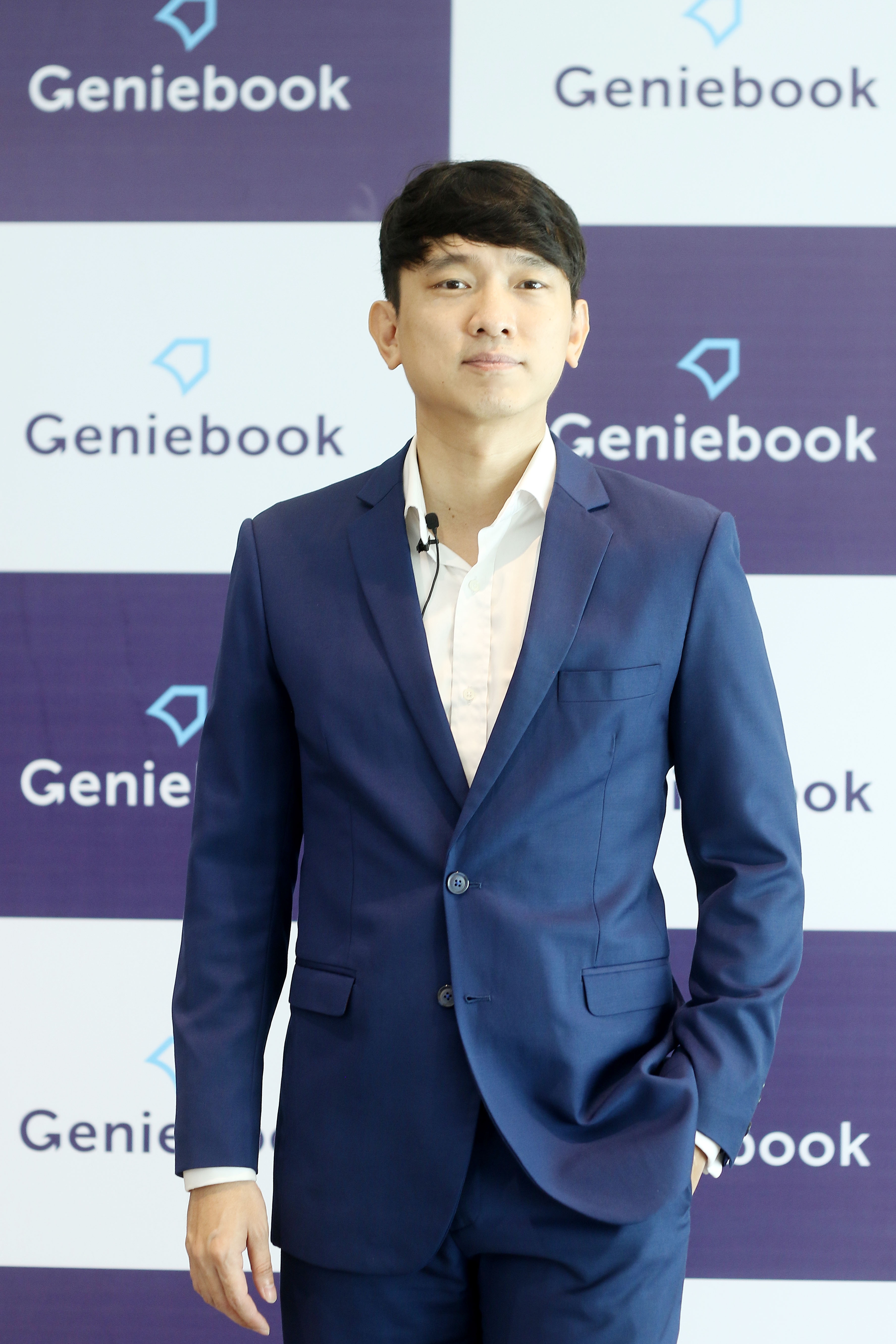 Geniebook tuyen dung anh 2