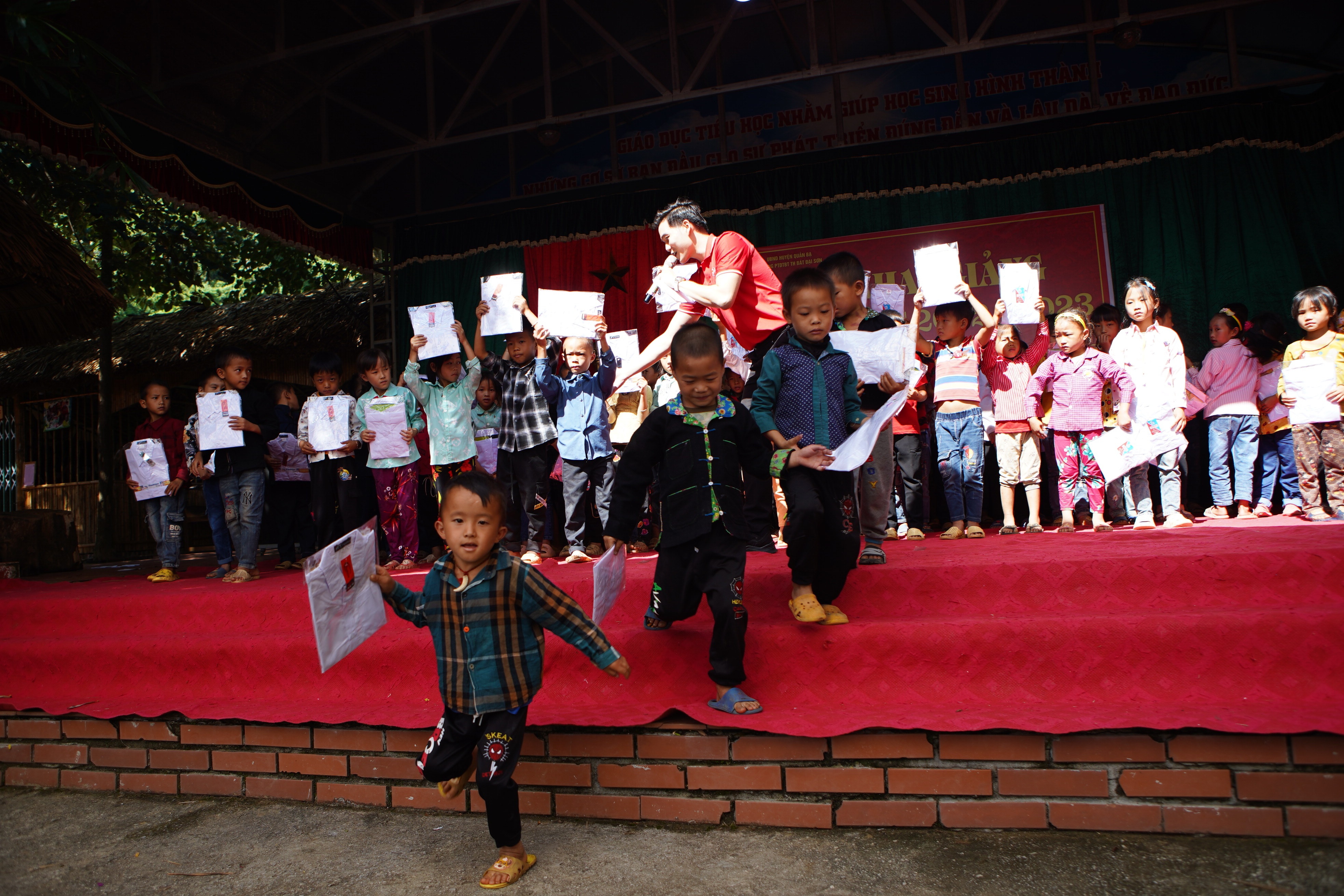 Nuoc rua tay Lifebuoy anh 7