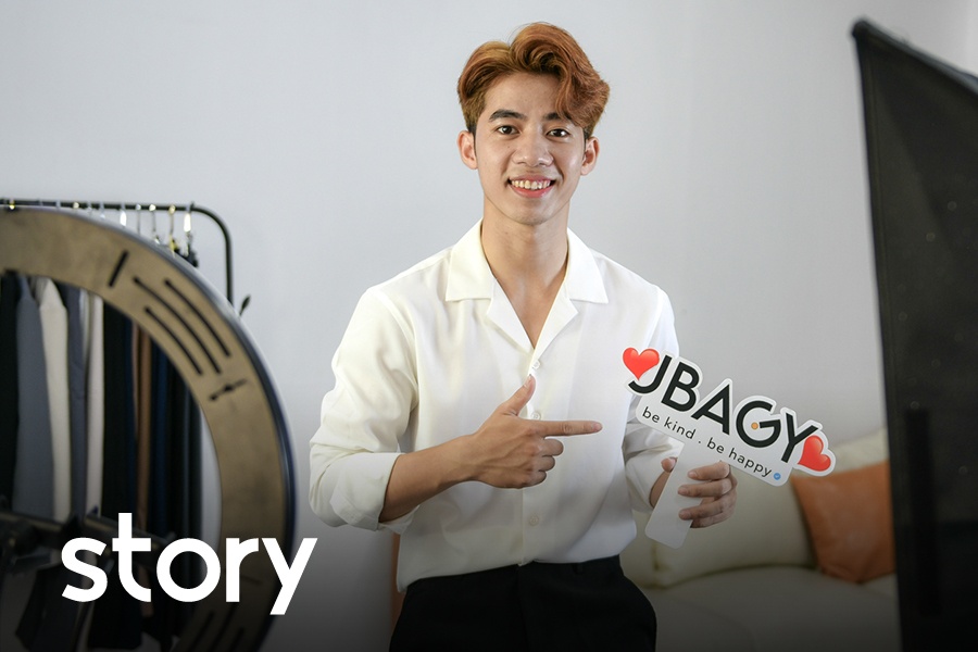 Mot buoi livestream chuyen nghiep dien ra nhu the nao? hinh anh