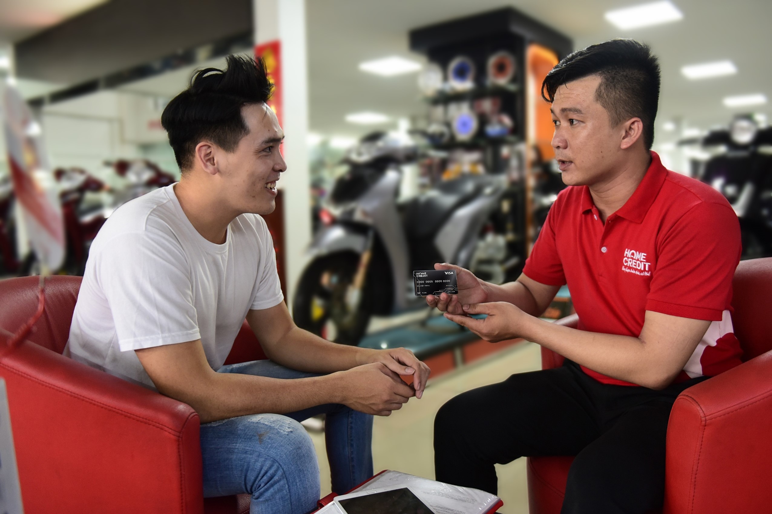 Tai chinh co trach nhiem trong dinh huong ben vung cua Home Credit hinh anh